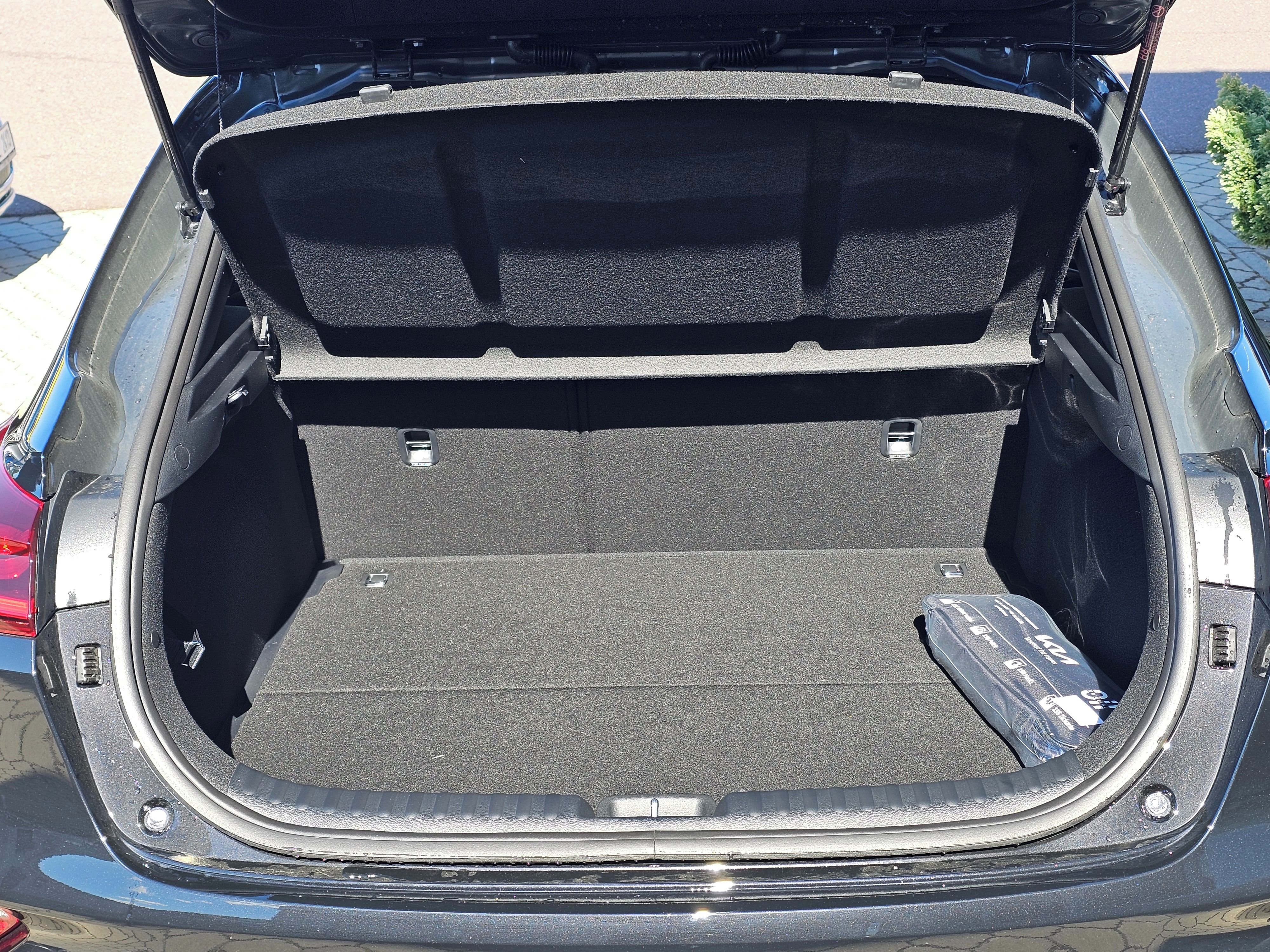 Kia XCee´d, Exclusive - fotka 5