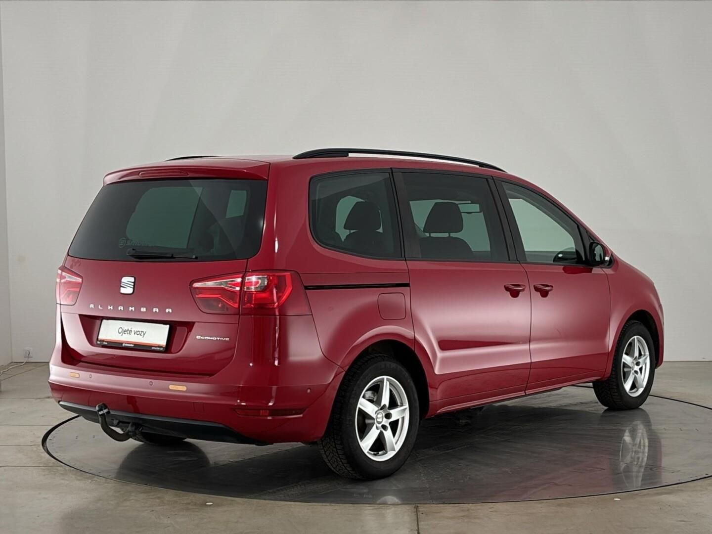Seat Alhambra, 1.4 TSI / 110 kW Style, 7 míst - fotka 2