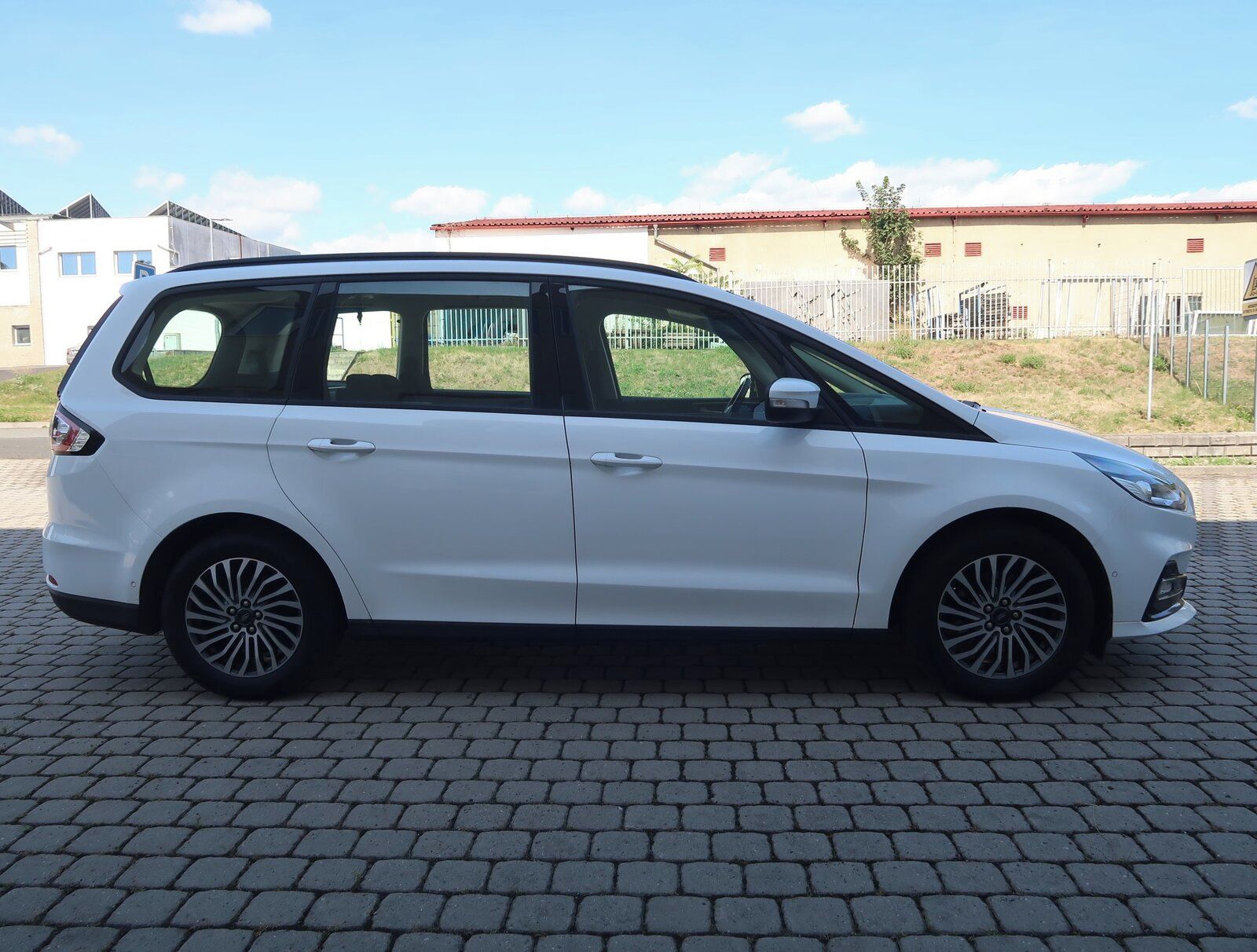 Ford Galaxy, 2.0 EcoBlue, Automat, 7 míst - fotka 6