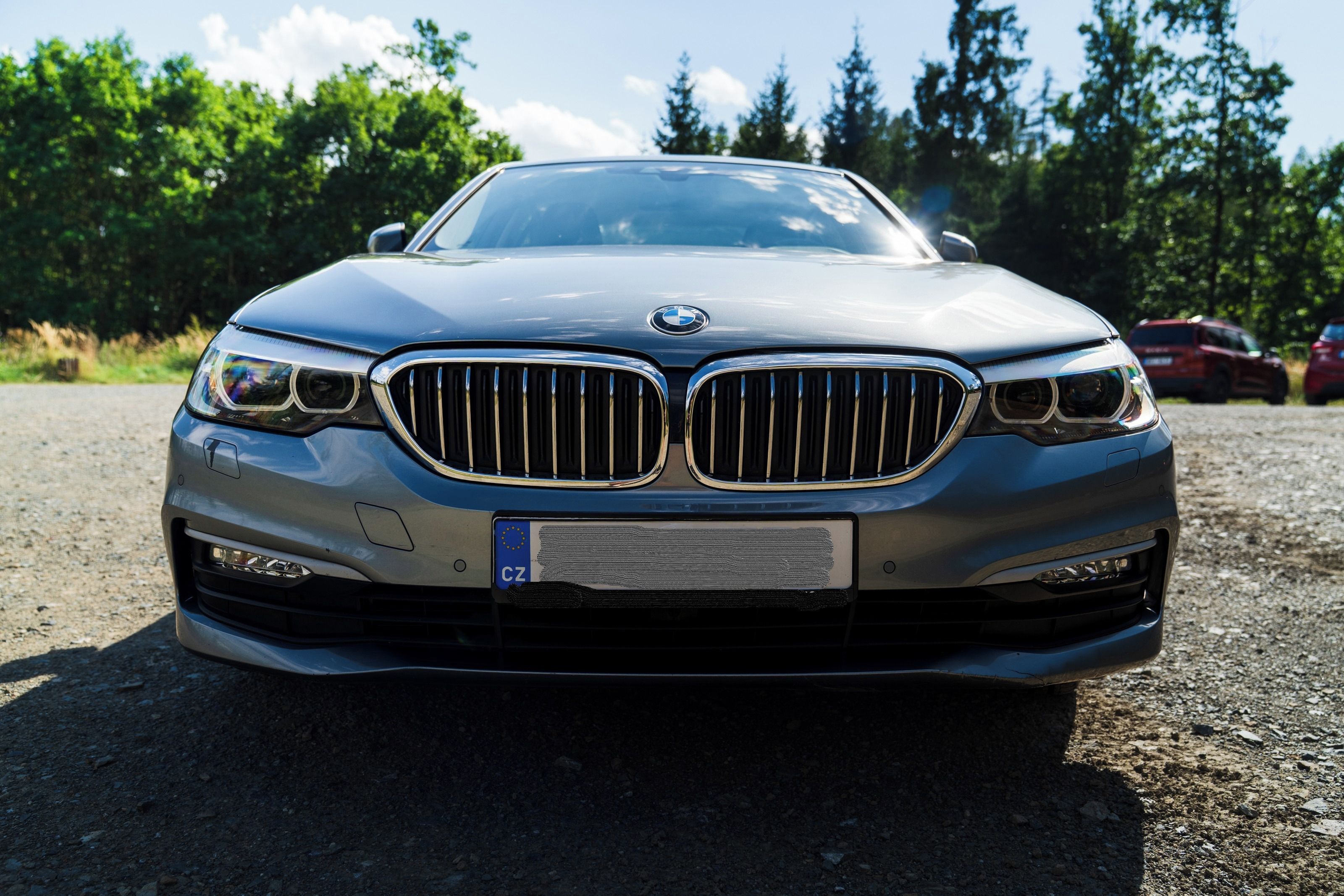 BMW Řada 5, XDRIVE - fotka 5