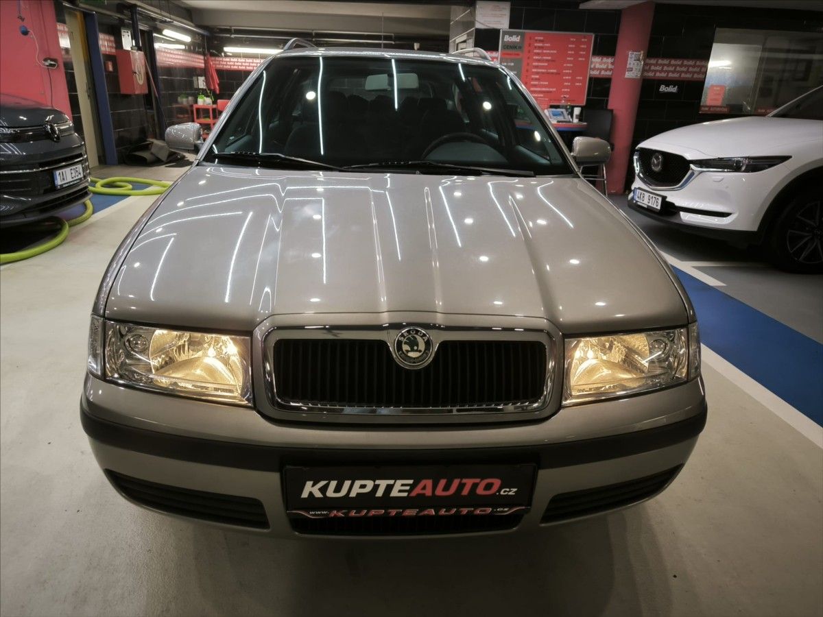 Škoda Octavia, 1,6 i - Zachovalá !  TOUR - fotka 3