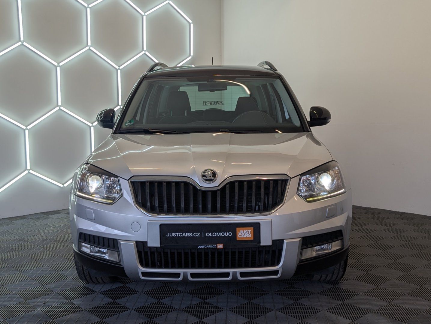Škoda Yeti, 1.2TSi, 81kW, 1.MAJ.,TZ - fotka 3