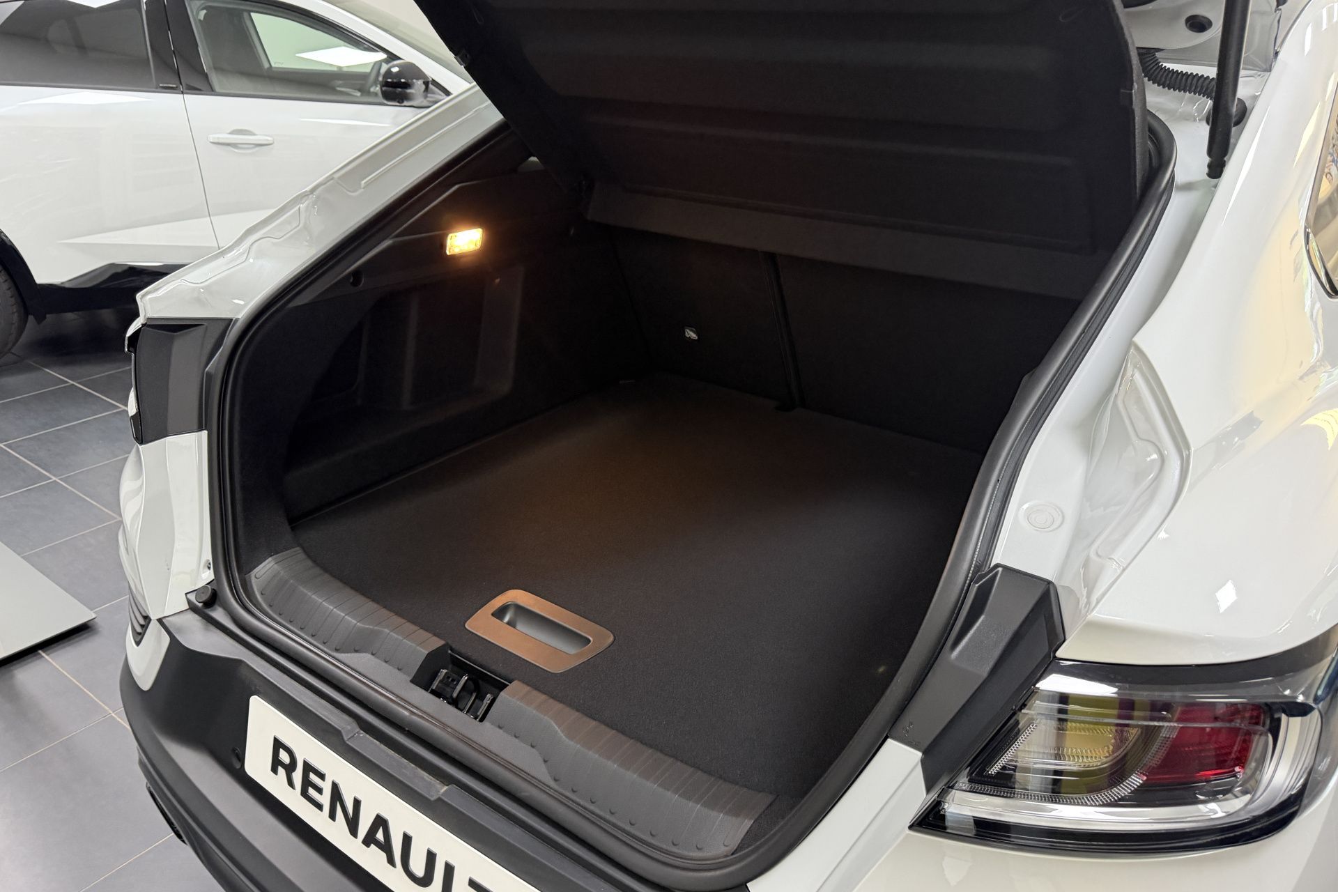 Renault Arkana, Esprit Alpine full hybrid 145k - fotka 5