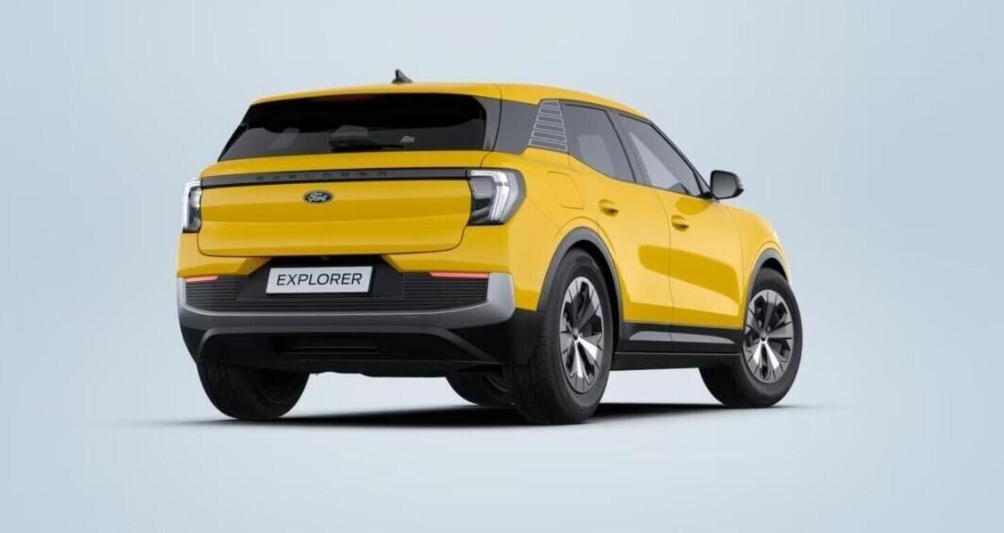 Ford Explorer, SUV 58 kWh,0 STANDARDNÍ DOJEZD - fotka 3