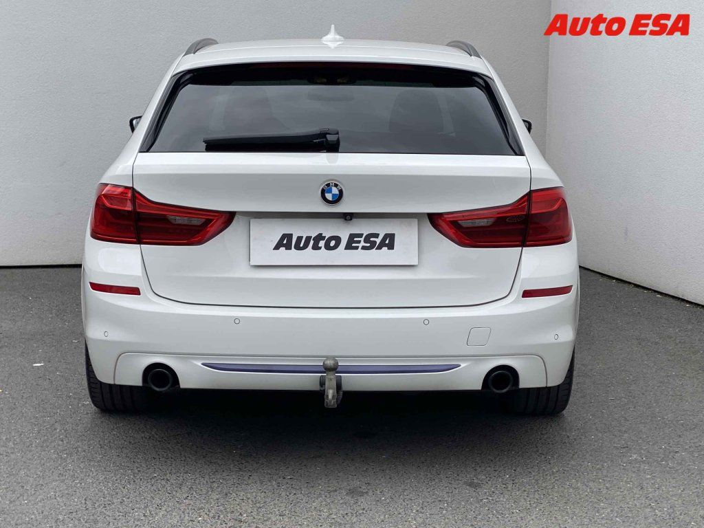 BMW Řada 5, 2.0D 525d,AT,kůže,LED - fotka 5