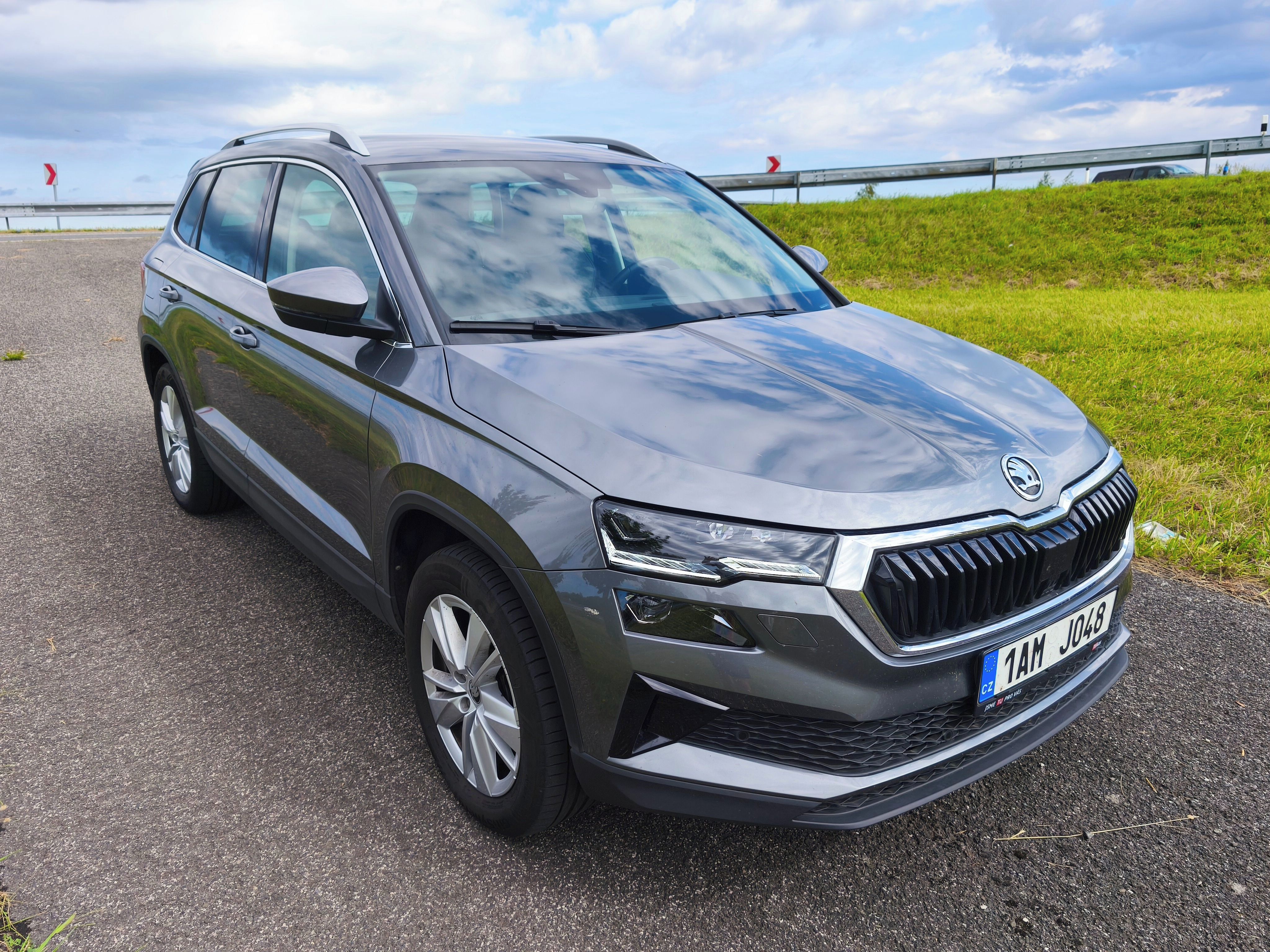 Škoda Karoq, Top Selection 2,0 TDI 4x4 - fotka 3