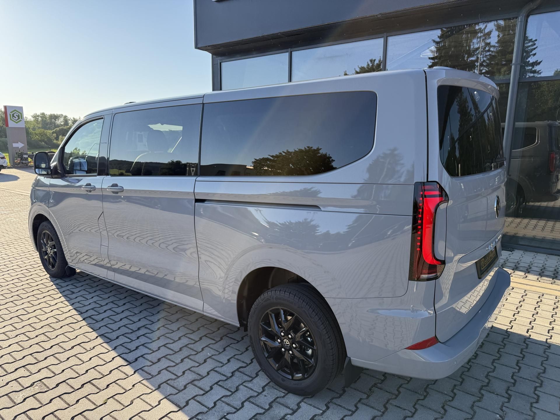 Volkswagen Caravelle, 2.0TDI 125kW 8AUT DR ACC IQ!!! - fotka 5