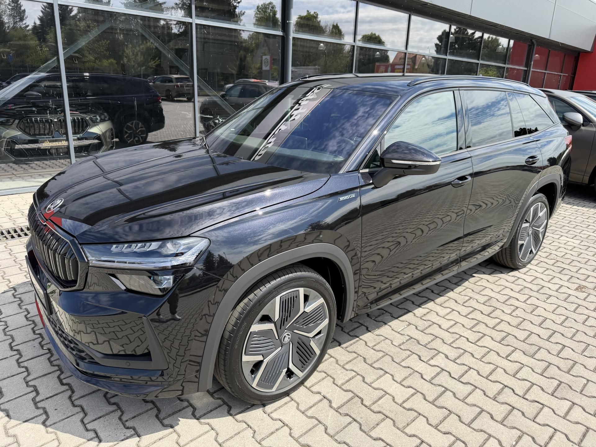 Škoda Kodiaq, 2.0TDI 142kW 4X4 SP PAN TZ NT! - fotka 3