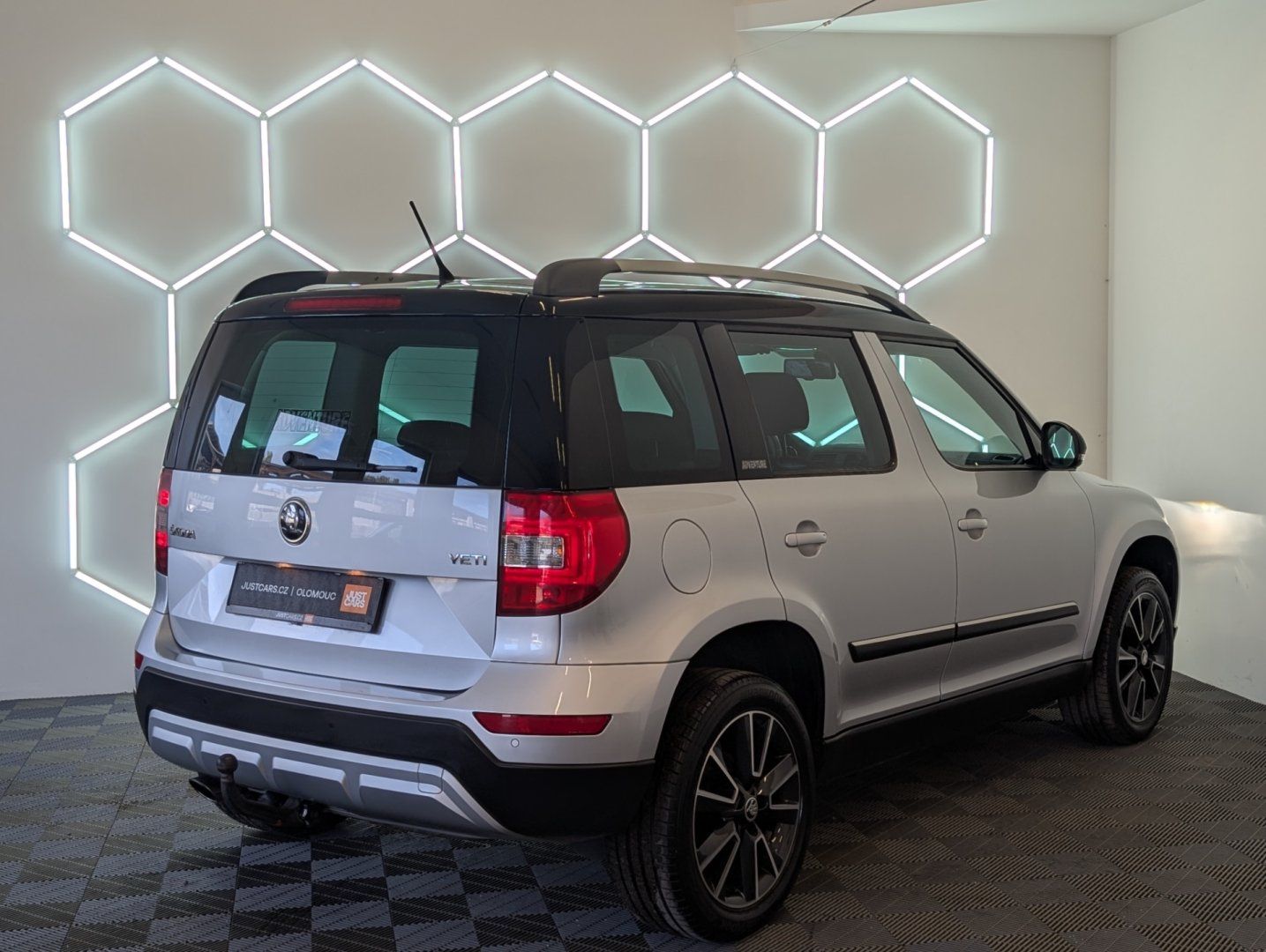 Škoda Yeti, 1.2TSi, 81kW, 1.MAJ.,TZ - fotka 5