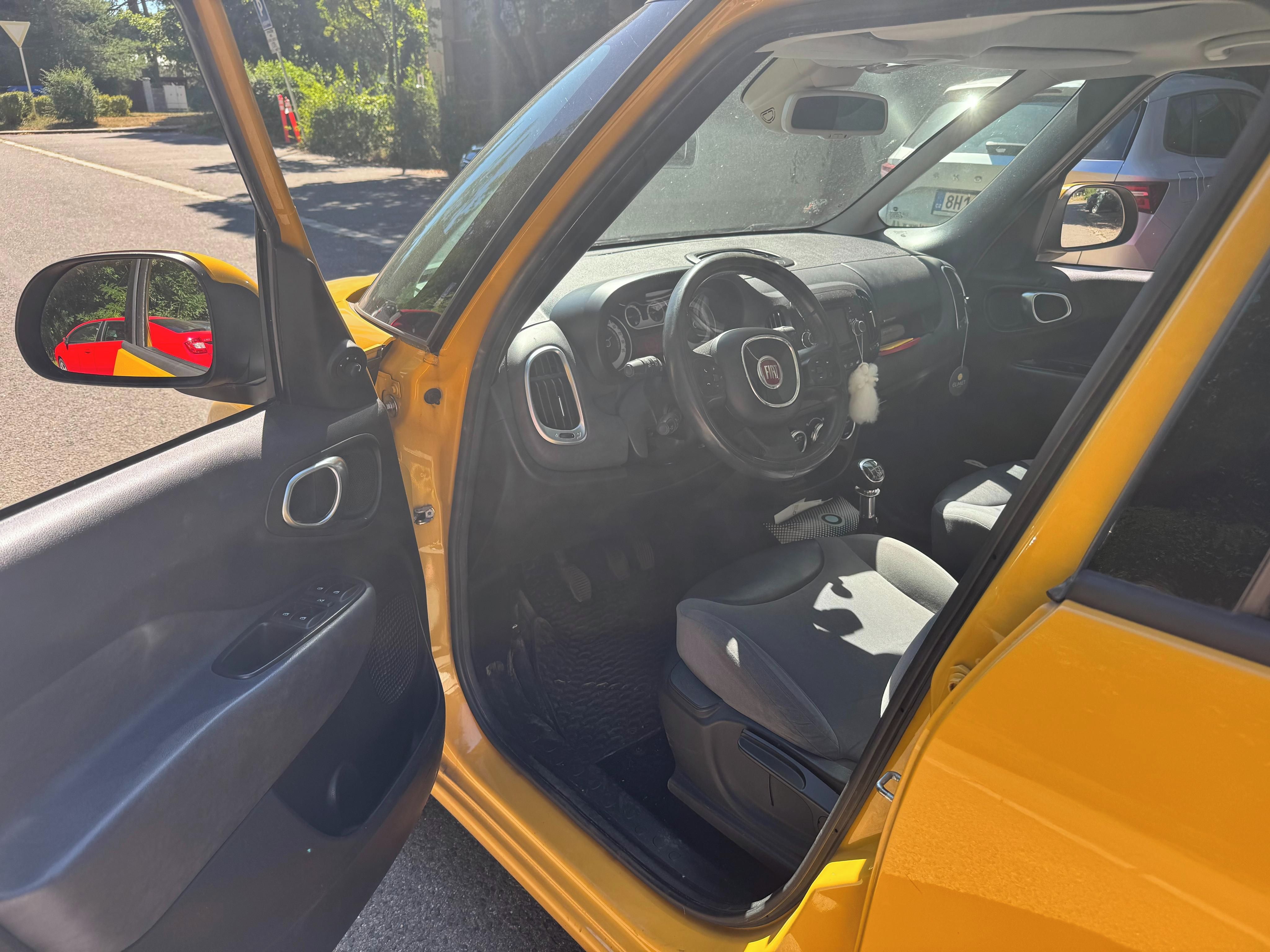 Fiat 500L - fotka 5