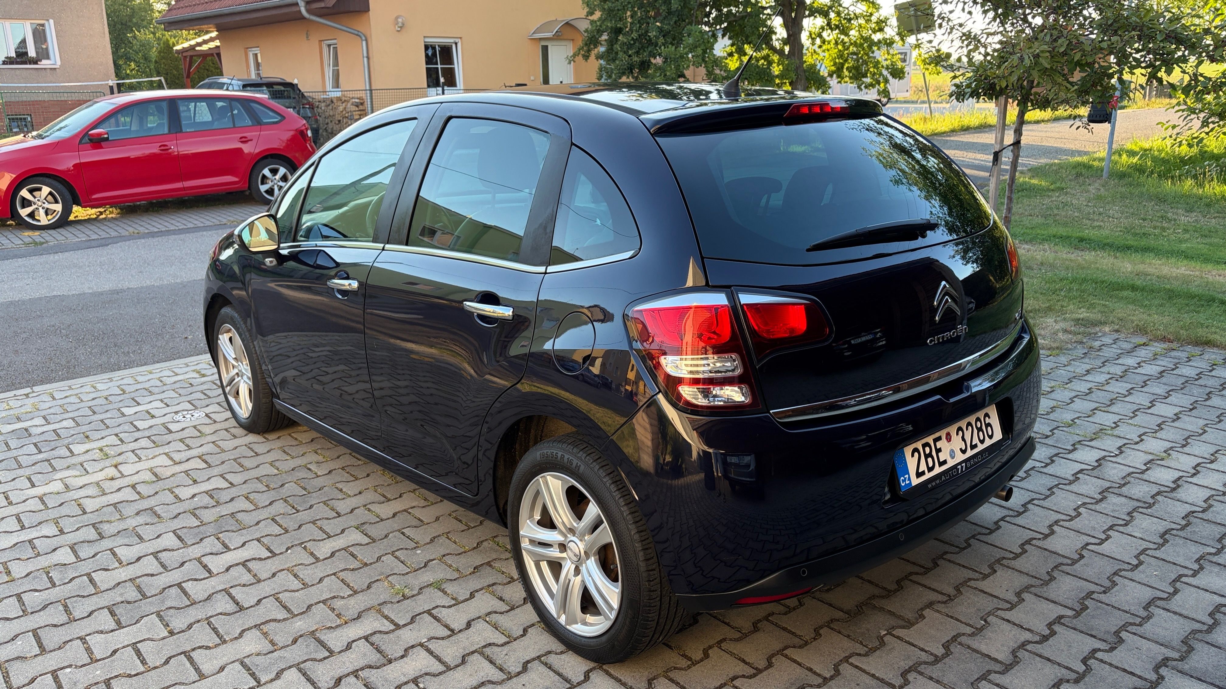 Citroën C3, Citroën C3 1.2, 60 kW, 2014 - fotka 4