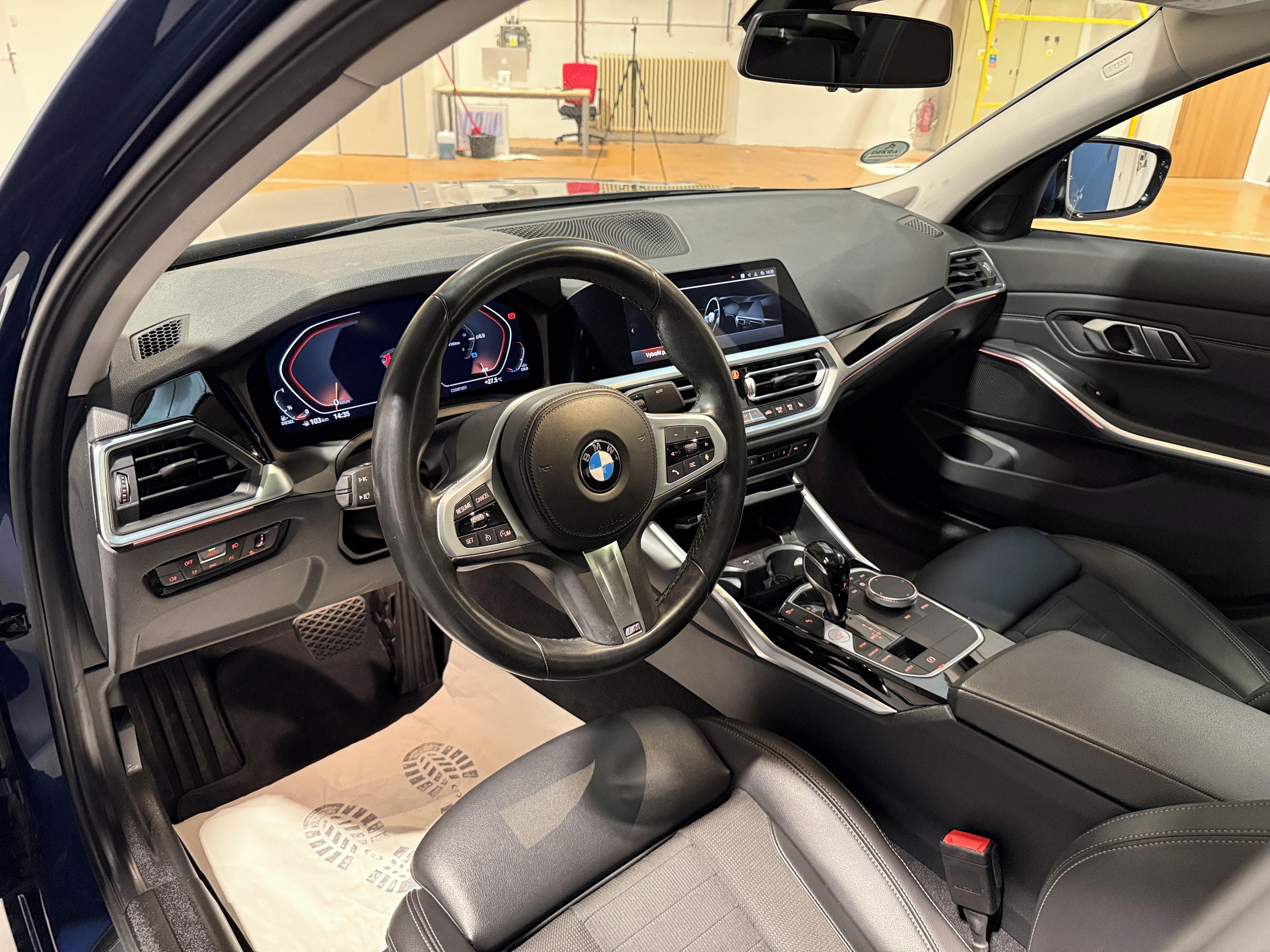 BMW Řada 3, 2.0 320d AT - fotka 5