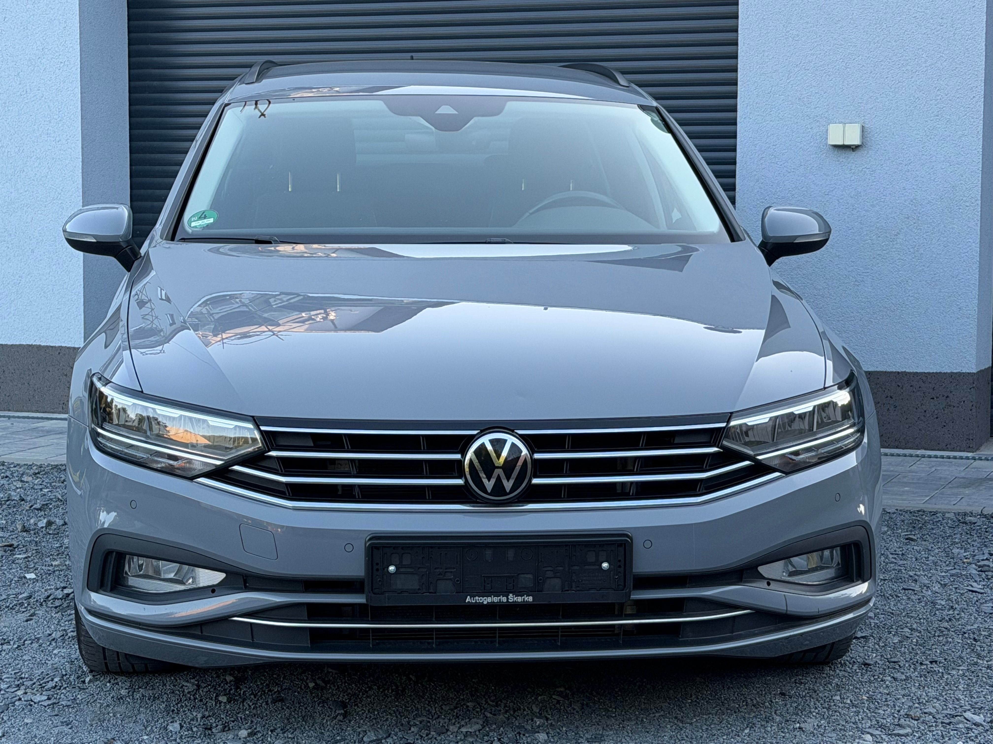 Volkswagen Passat, 2.0TDI 110KW KAMERA TAŽNÉ - fotka 2