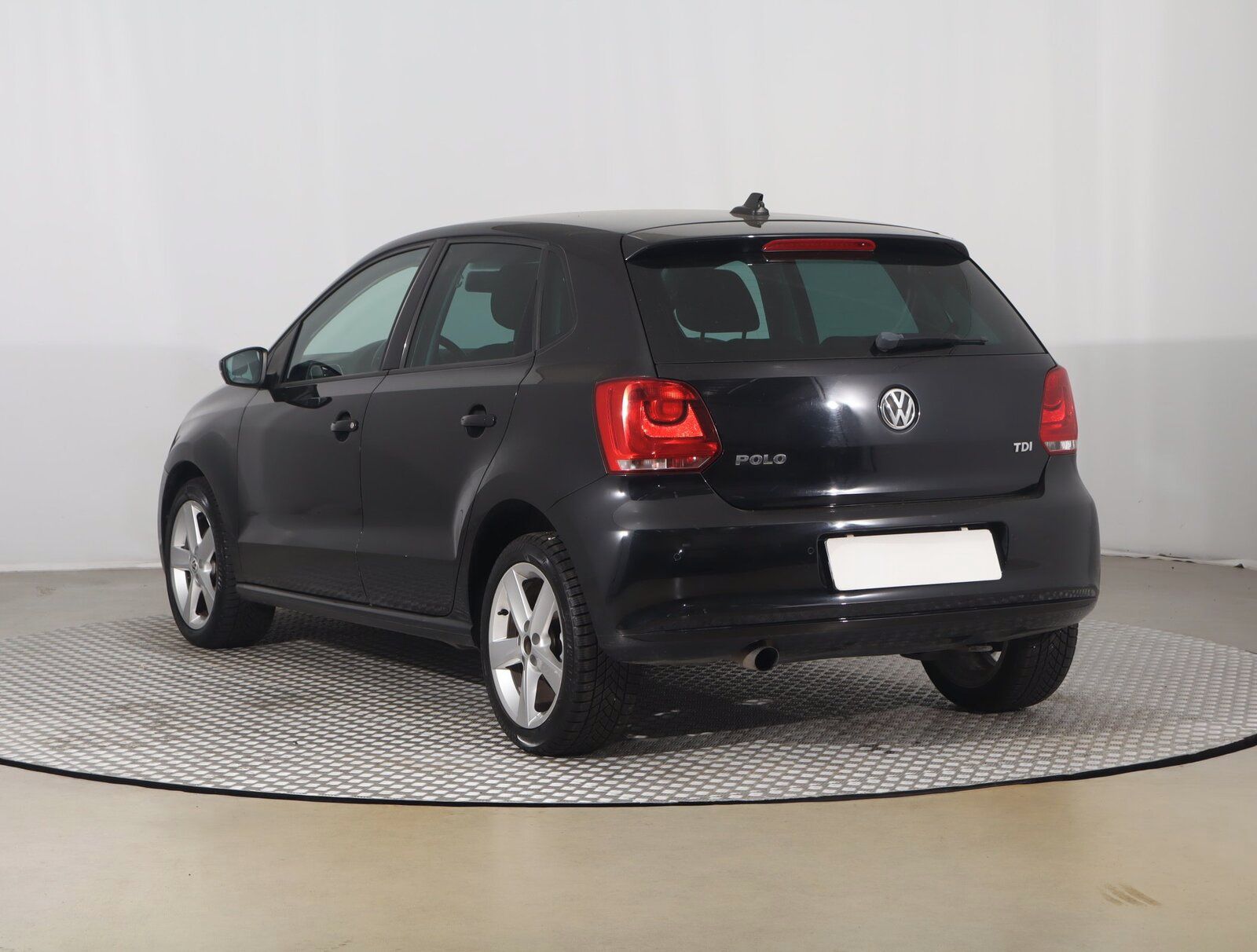 Volkswagen Polo, 1.6 TDI, Automat - fotka 4