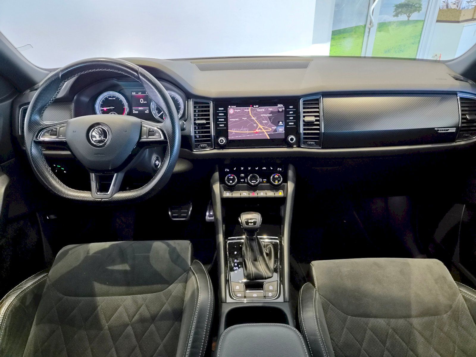 Škoda Kodiaq, 4x4 DSG 2,0 TDI / 140 kW Sport - fotka 5