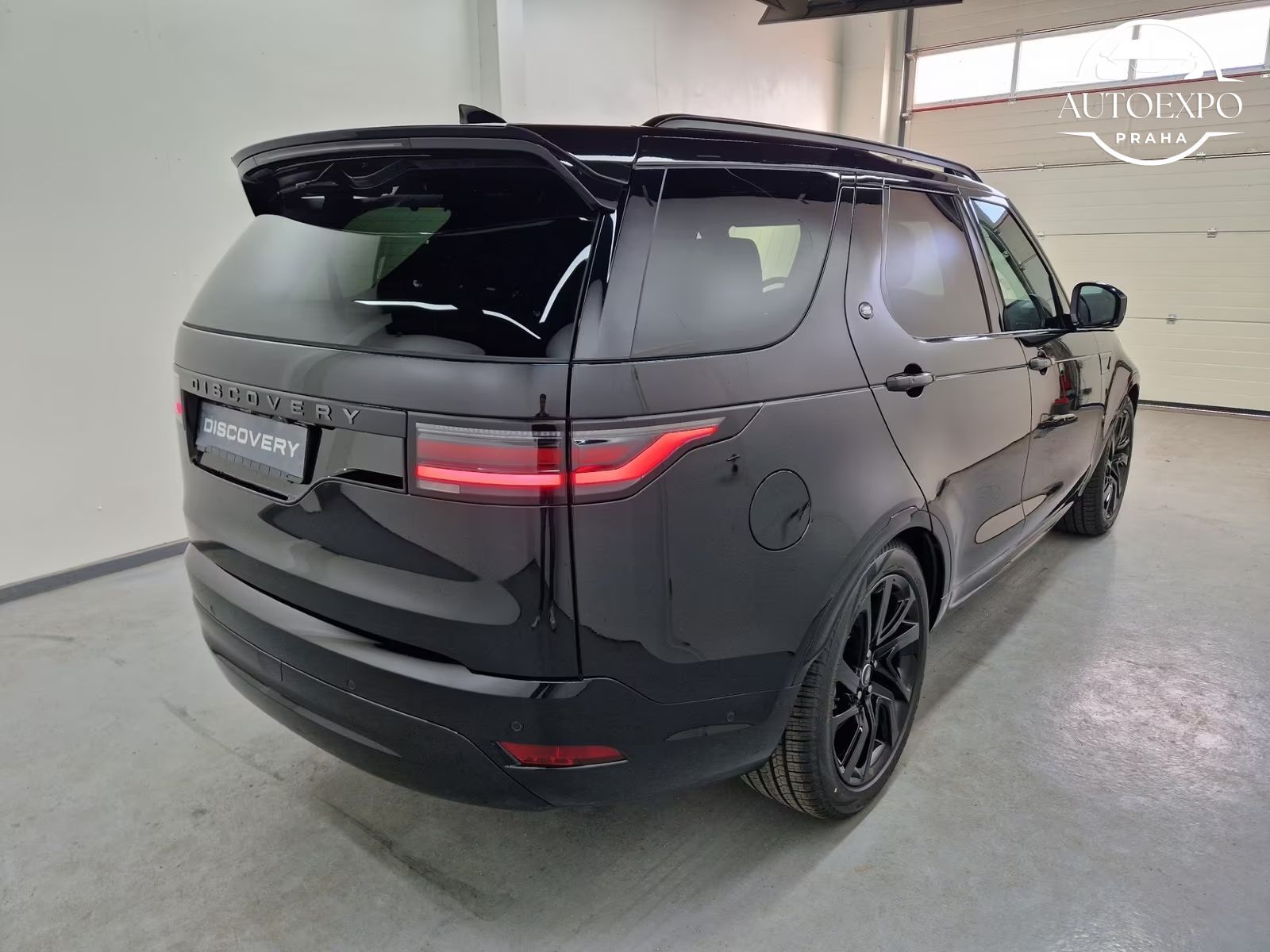 Land Rover Discovery, D350 Dynamic SE*TAŽNÉ*7MÍST - fotka 6