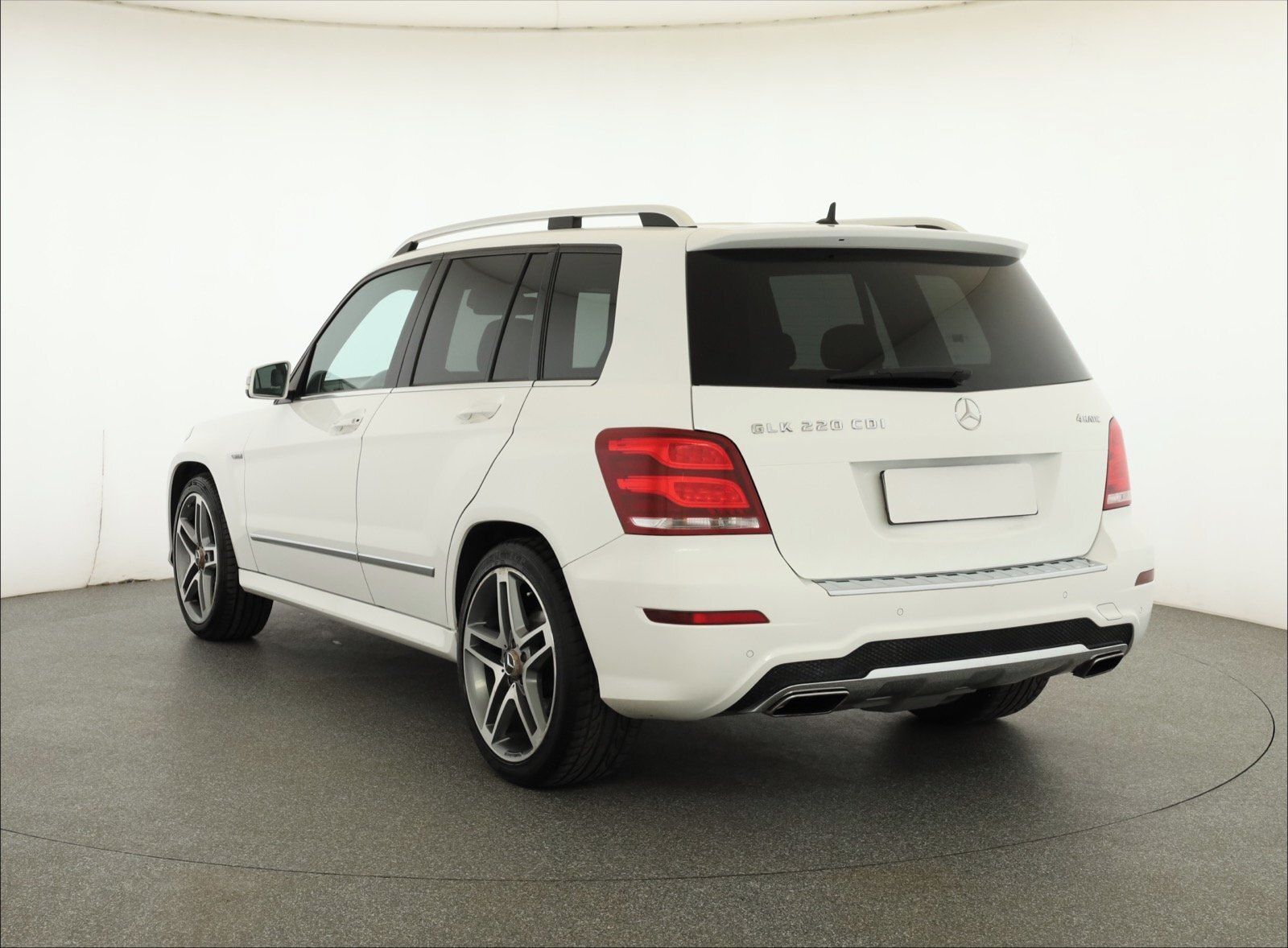 Mercedes-Benz GLK, 220 CDI, 4X4, Automat, Kůže - fotka 4