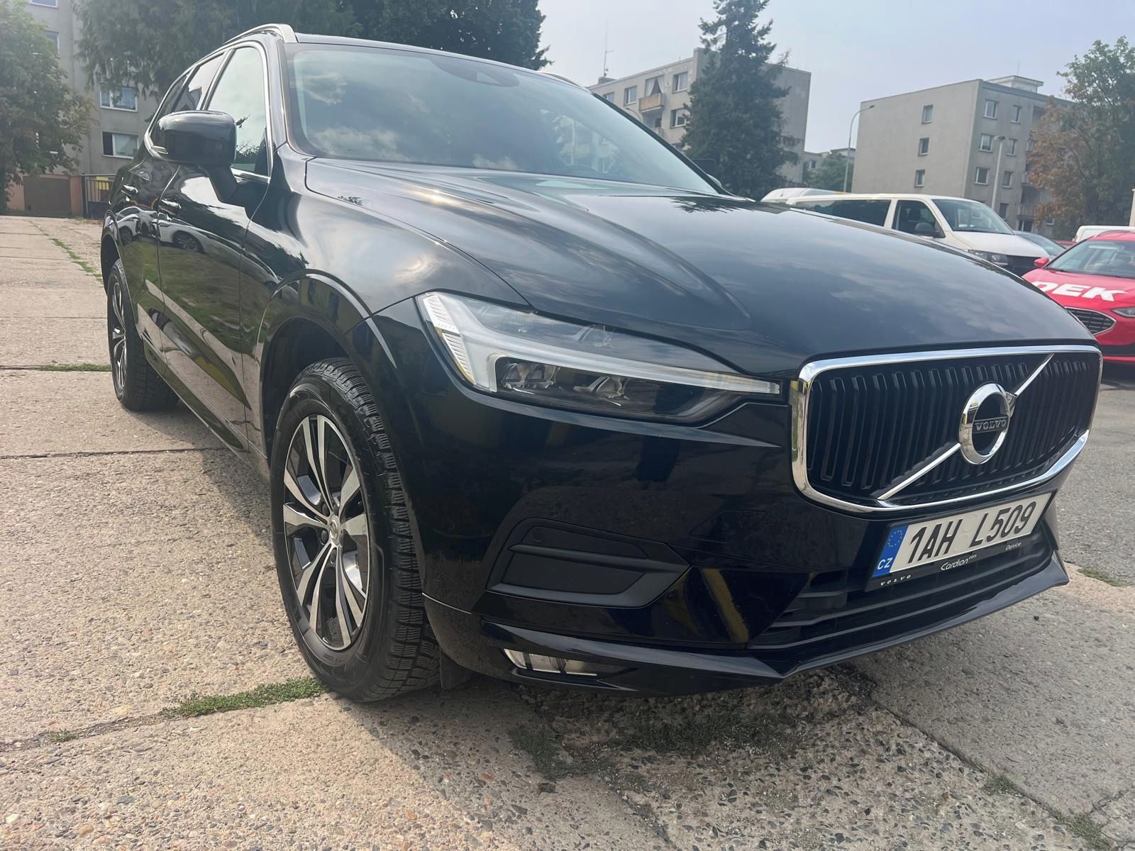 Volvo XC60, XC60 B4 D 145 kW - fotka 2