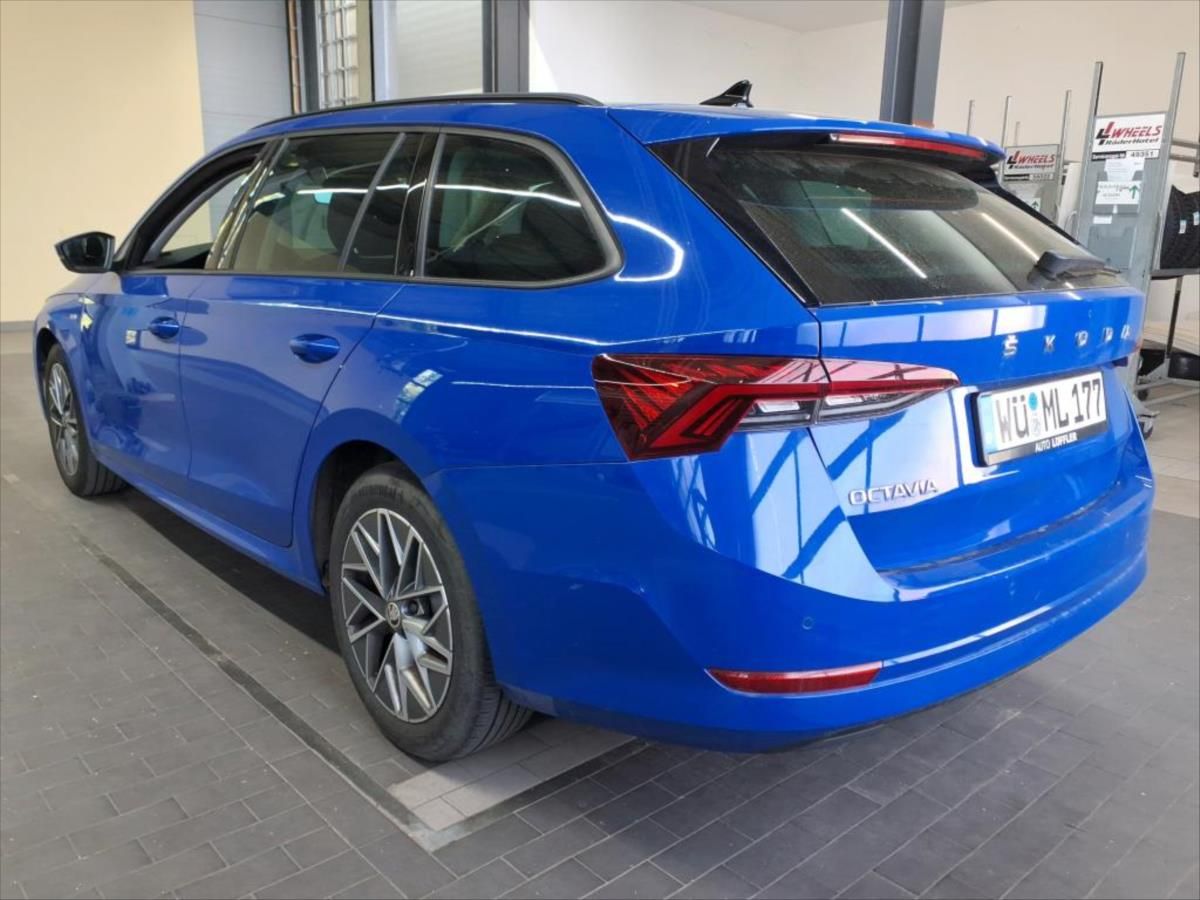 Škoda Octavia, 2,0 TDI,TAŽNÉ,KEYLESS,MATRIX - fotka 3