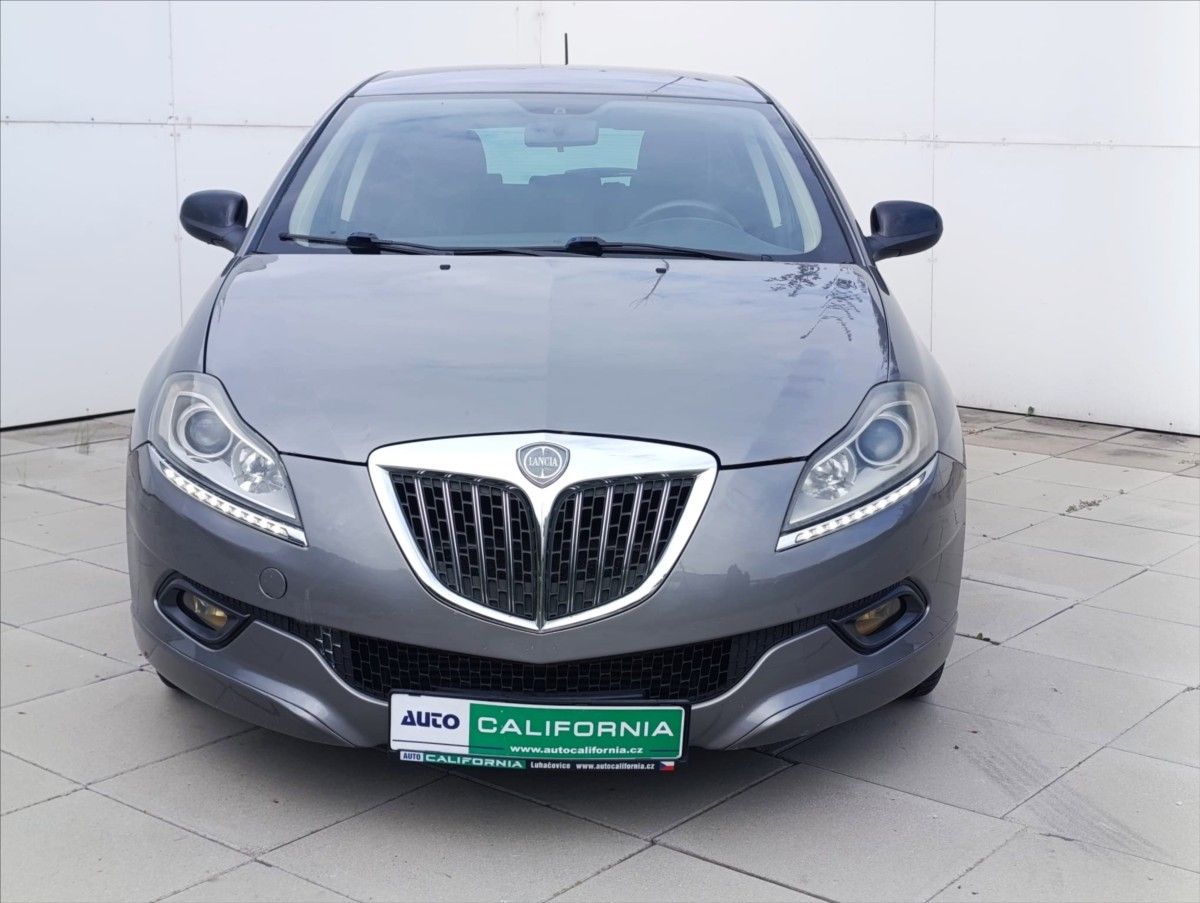 Lancia Delta, 1,6 JTD Klima,Tempomat - fotka 3