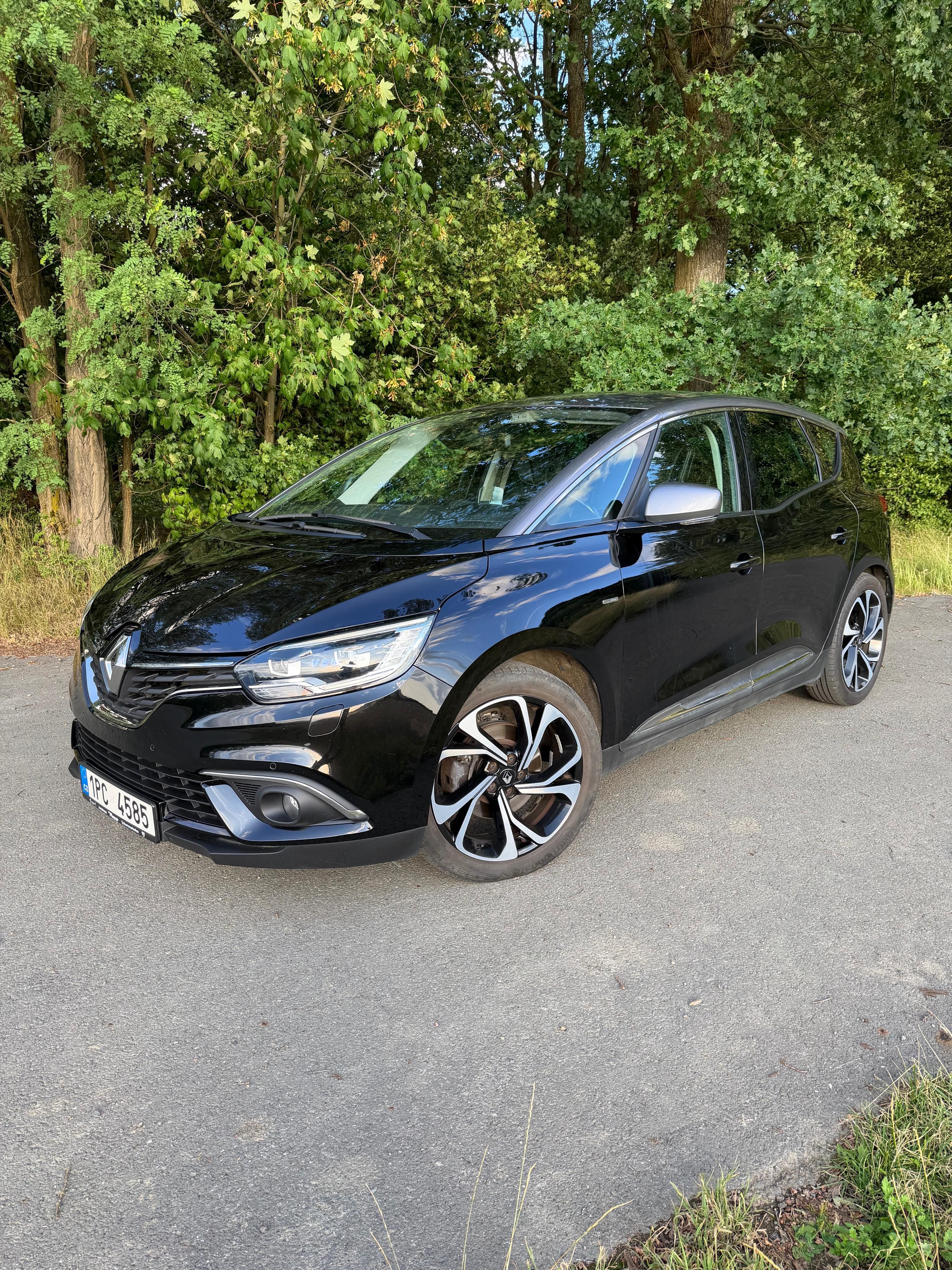 Renault Scénic, Renault Scénic 1.6dci EDC - fotka 2