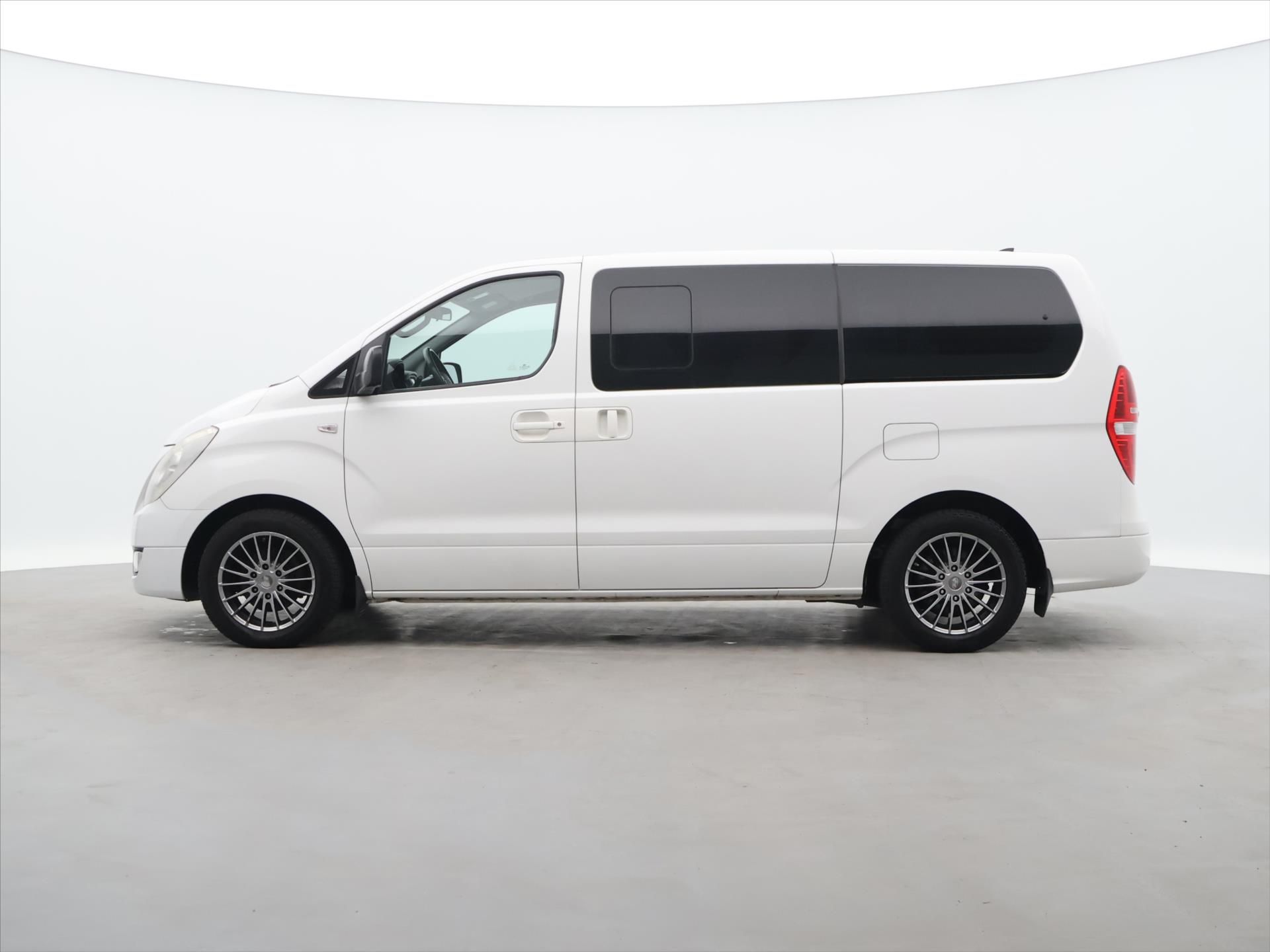 Hyundai H 1, Starex 2,5 CRDi 125kW Automat - fotka 4
