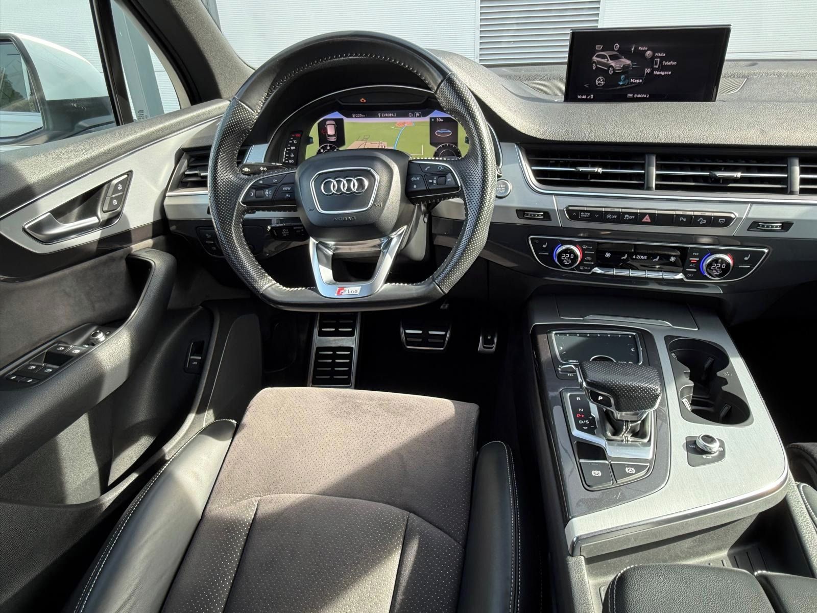 Audi Q7, 3.0 TDI  S-line Matrix Vzduch - fotka 6