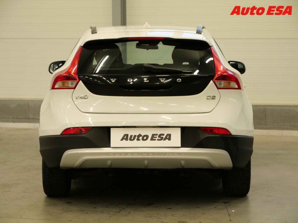 Volvo V40, 1.6d - fotka 5