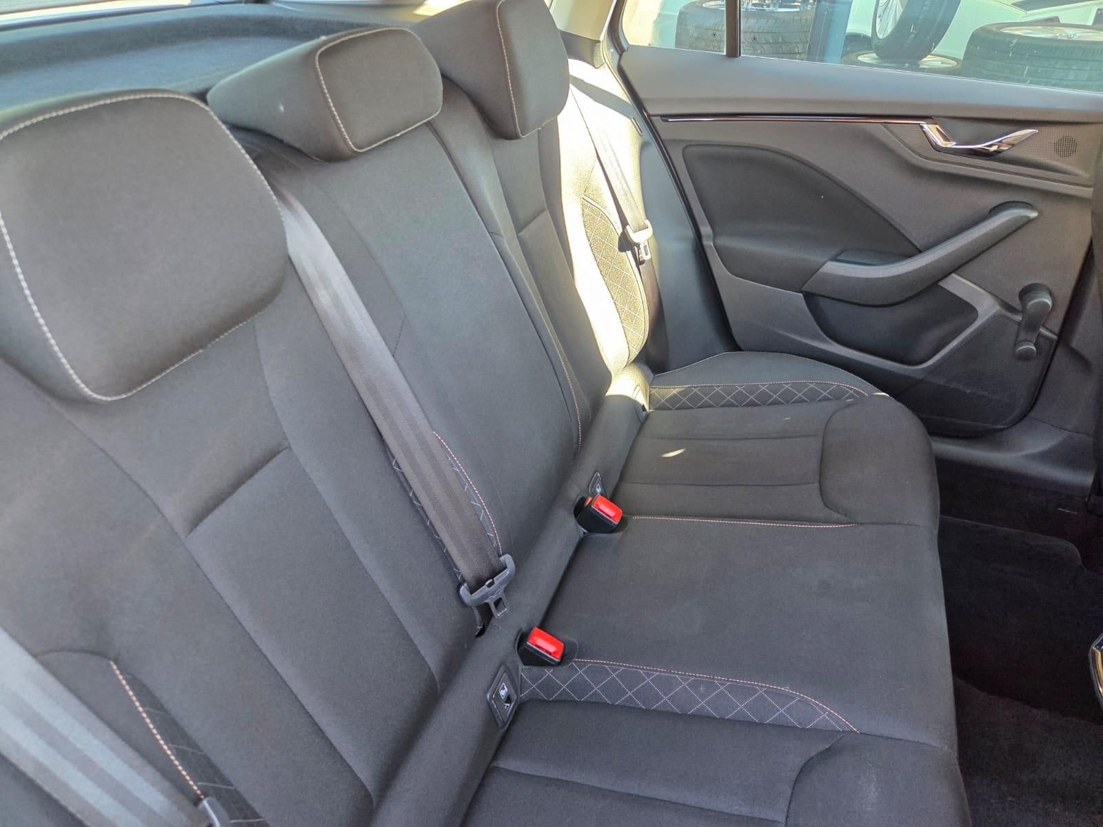 Škoda Kamiq, 1.0 TSI DSG - fotka 6