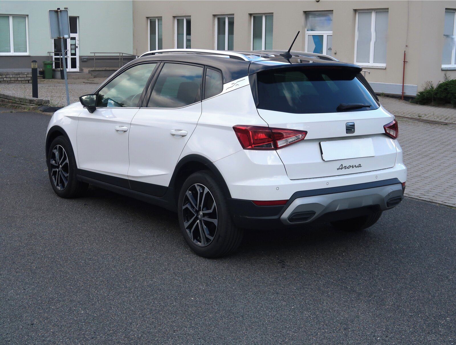 Seat Arona, 1.0 TSI, Xperience, ČR,1.maj - fotka 4