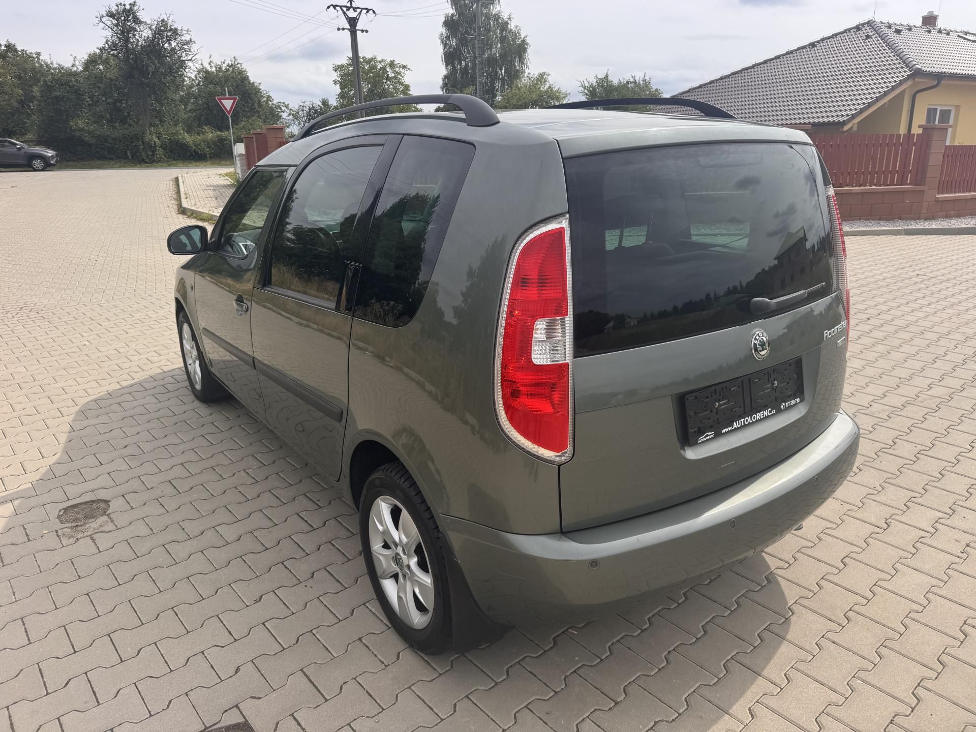 Škoda Roomster, 1.4TDI 59KW STYLE - TAŽNÝ - fotka 5
