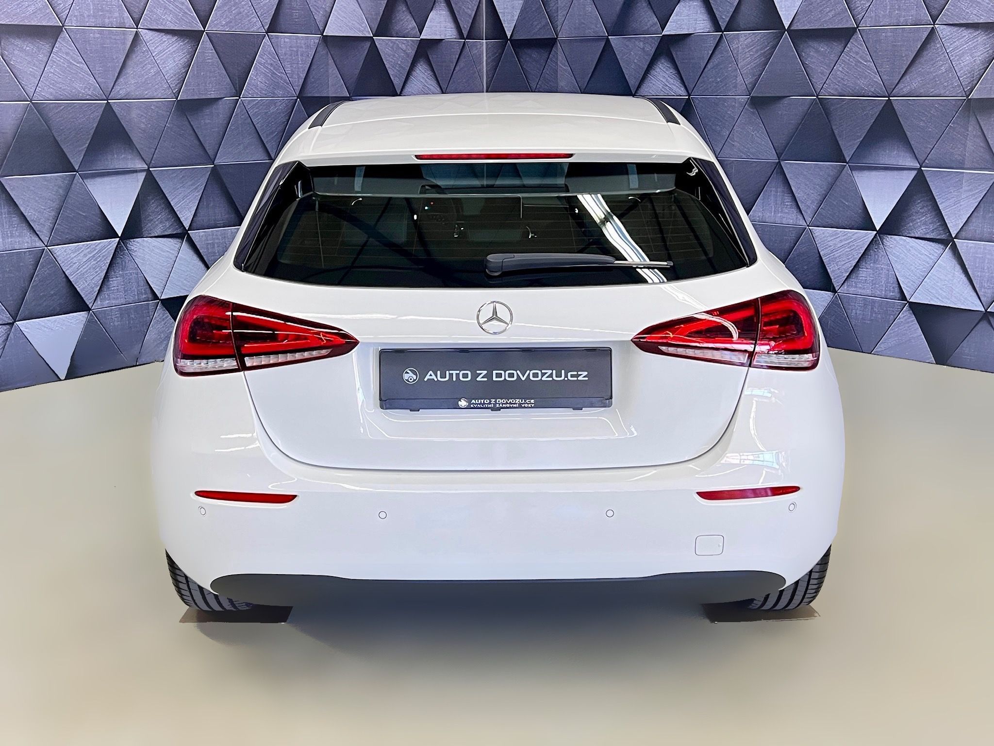 Mercedes-Benz Třídy A, 180 CDI 85 KW 7G-DCT STYLE - fotka 6