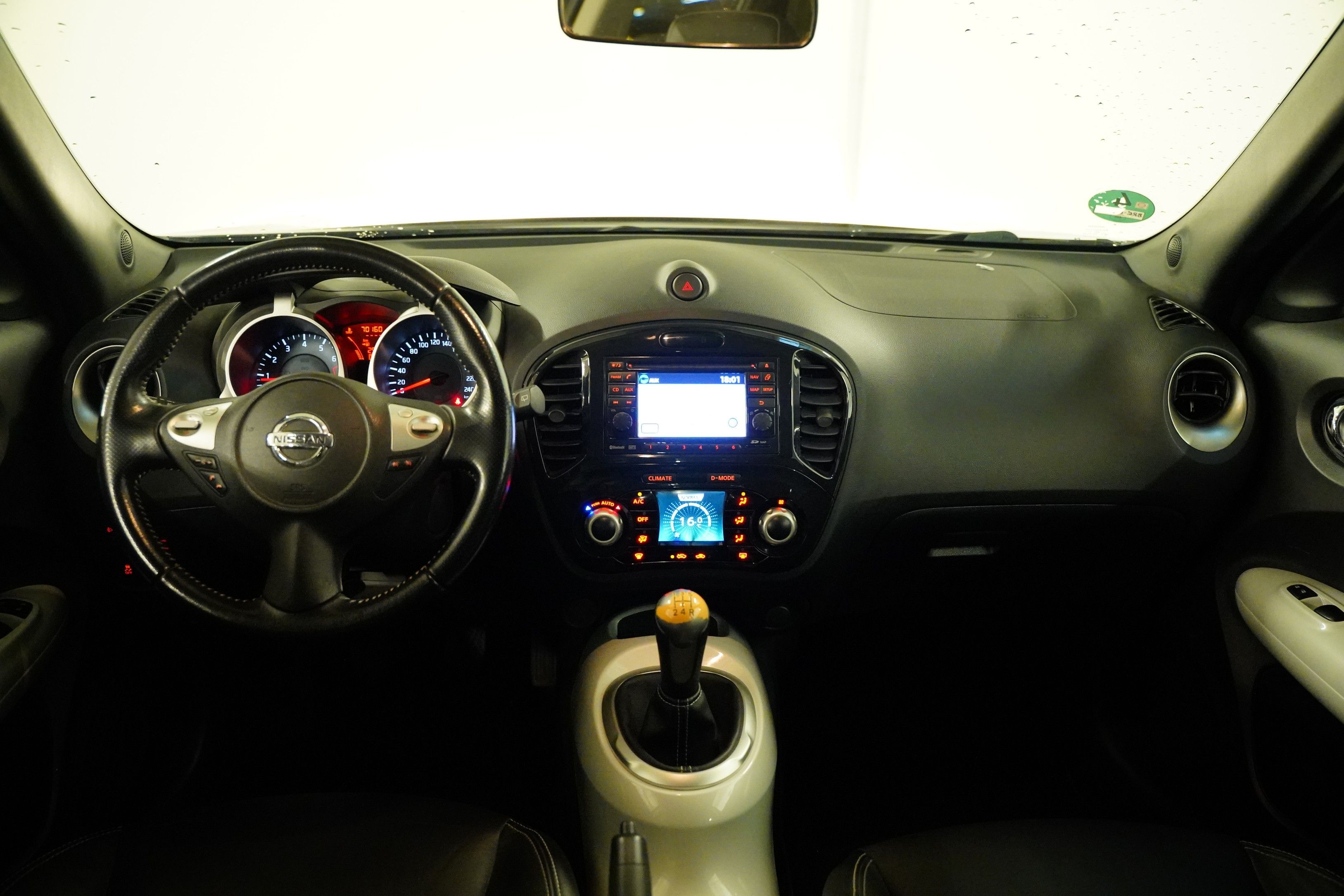 Nissan Juke, 1.6 i 86 kW Ministry of Sound - fotka 5
