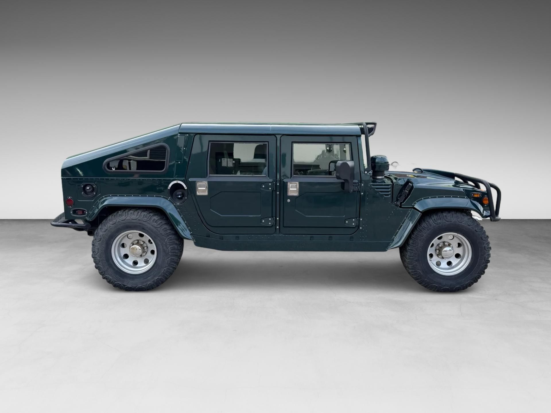 Hummer H1 - fotka 2