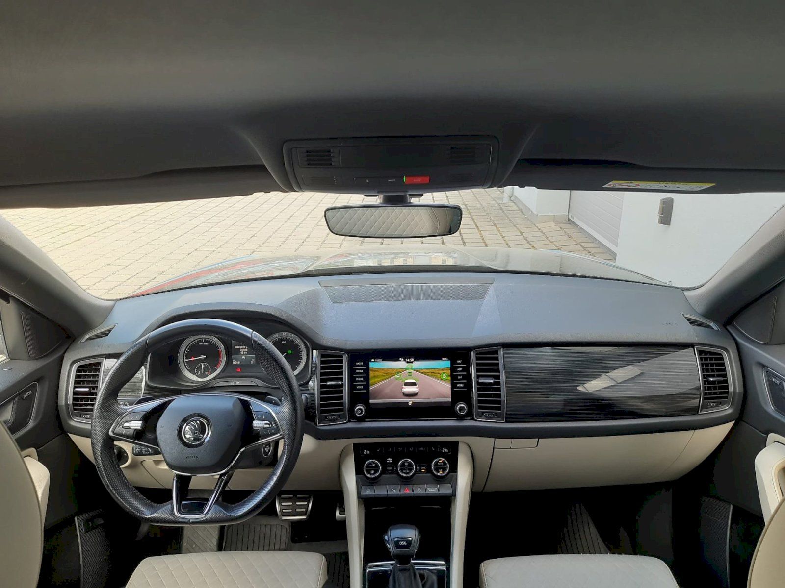 Škoda Kodiaq, 1.5TSI 110kW DSG Style Plus - fotka 5