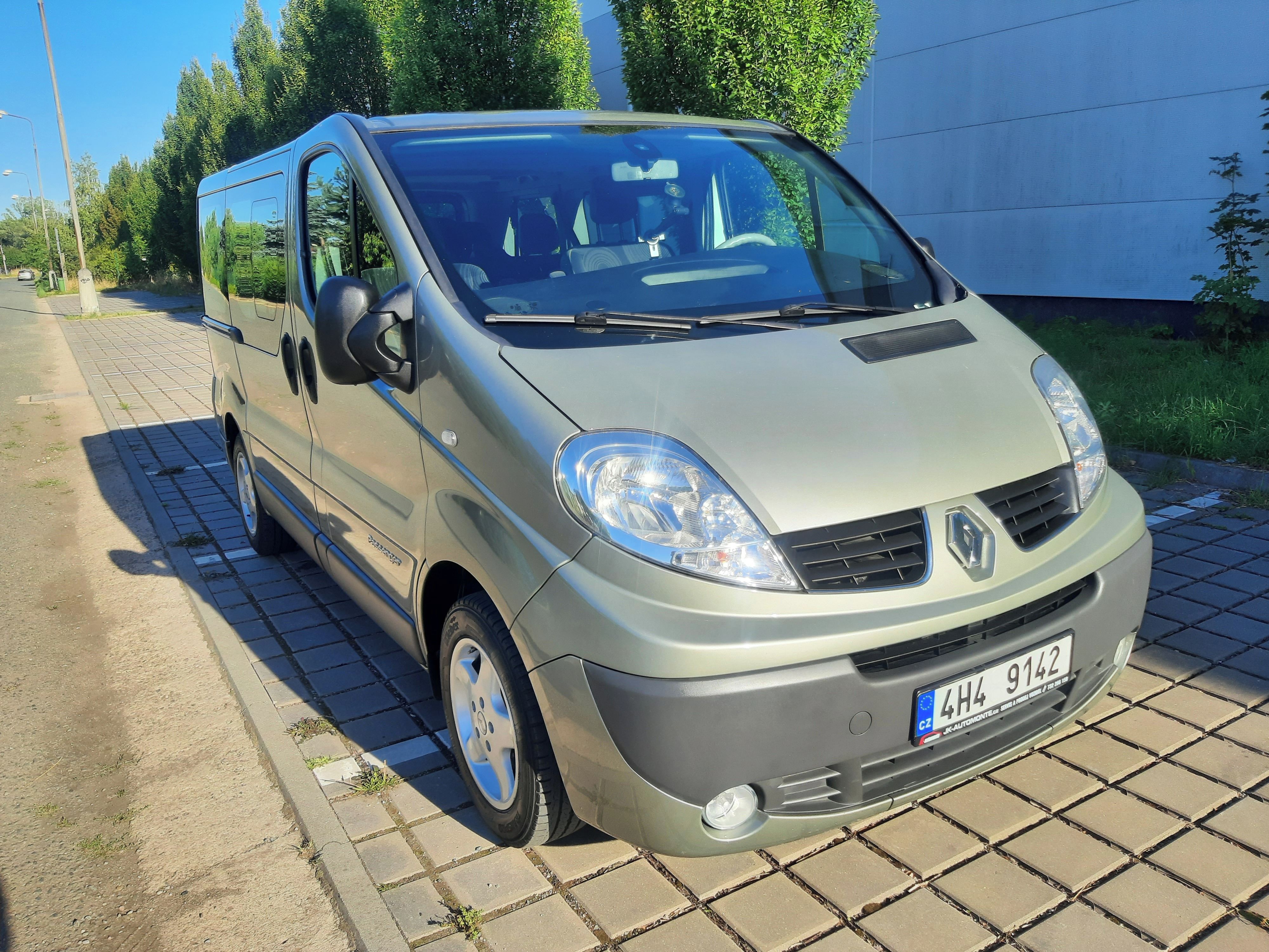 Renault Trafic, 2.0 DCI 84kW, POUZE 162900KM, - fotka 2