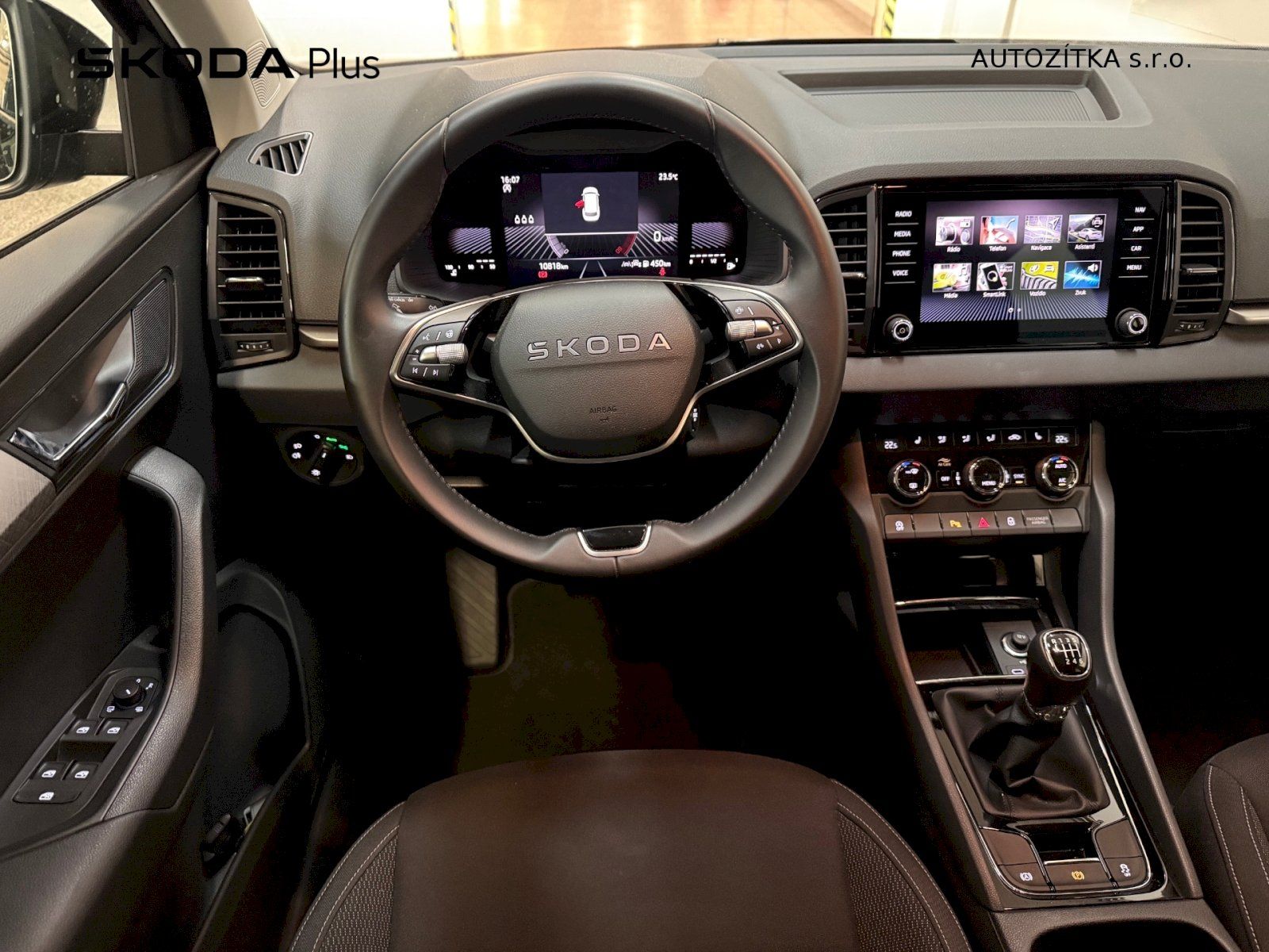 Škoda Karoq, SELECTION 1,5 TSI/110kW  Kamer - fotka 5