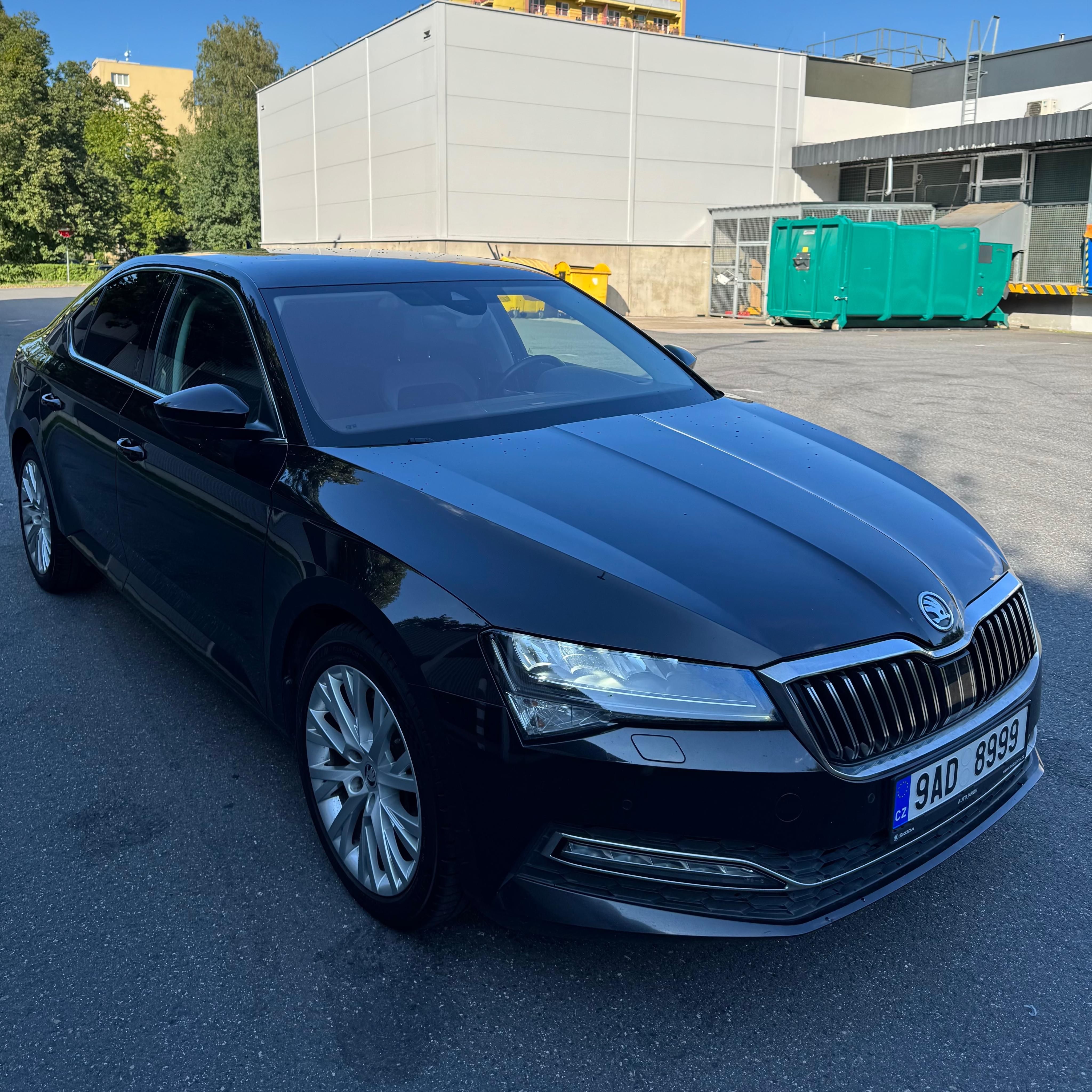 Škoda Superb, 2022 206Kw Virtual 4x4 Webasto - fotka 2