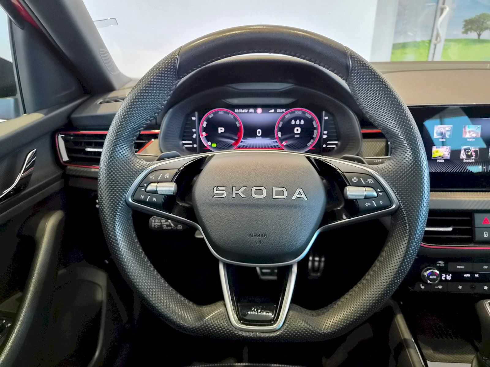 Škoda Scala, DSG 1,5 TSI / 110 kW Monte Car - fotka 6