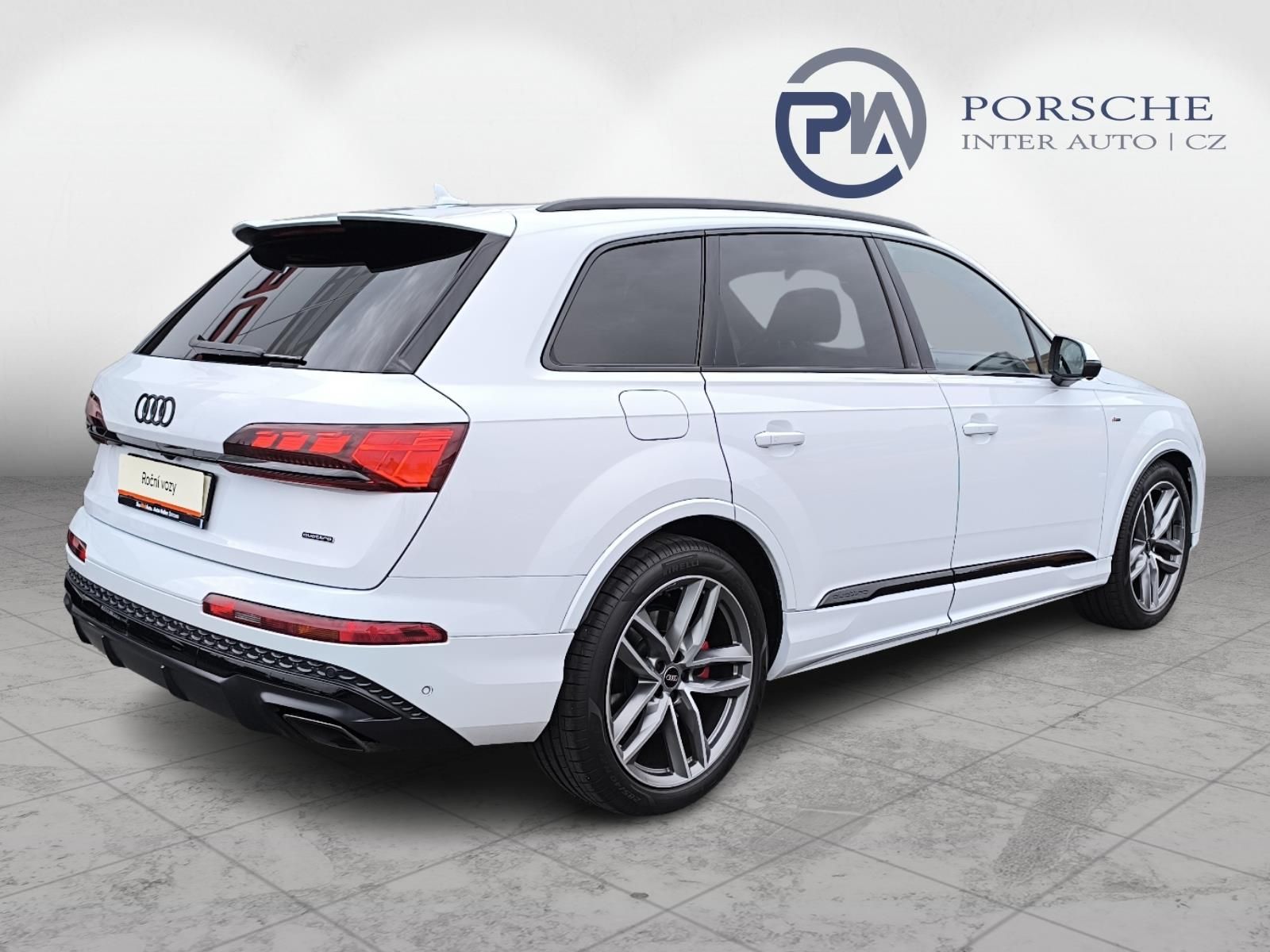 Audi Q7, 3.0TDi 210kW S-line - fotka 2