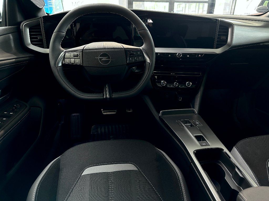 Opel Mokka, GS Line Electro 115kW - fotka 6