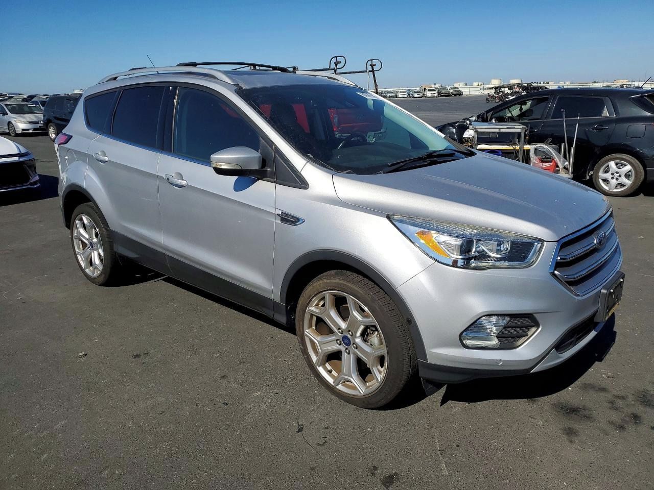 Ford Escape, Auto na cestě - fotka 4