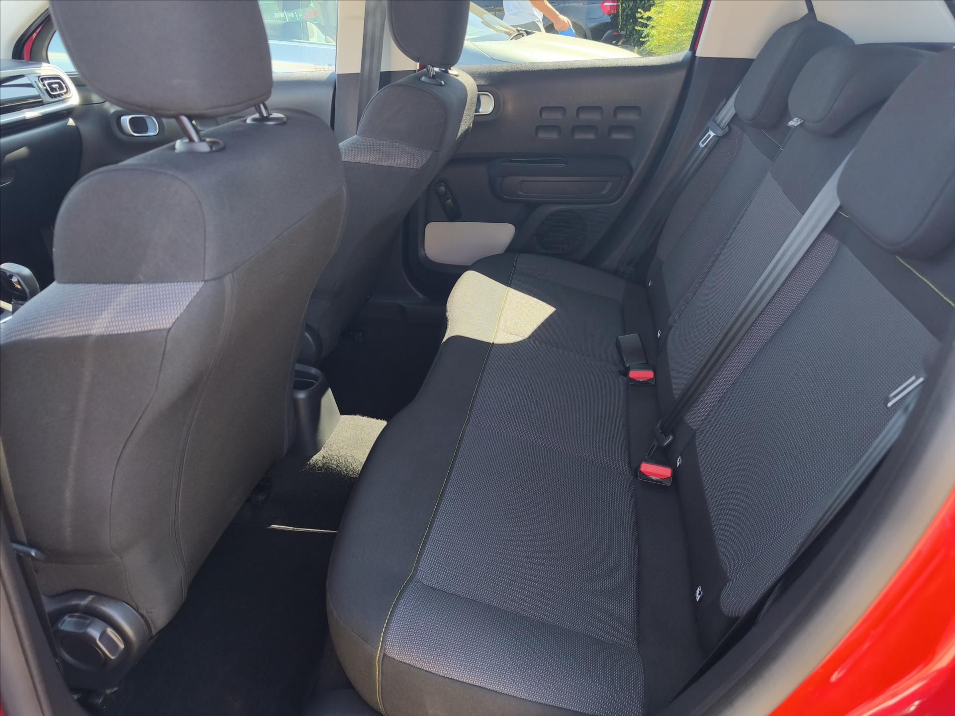 Citroën C3, 1,2 PT 82k SHINE ČR,Zár.2028 - fotka 6