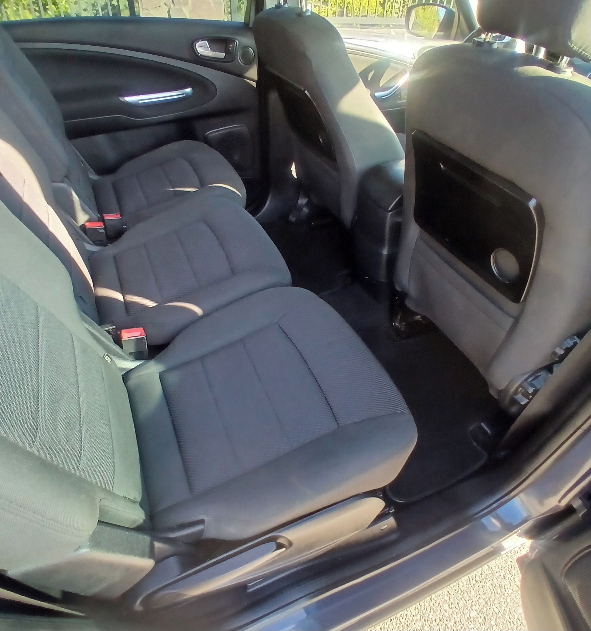 Ford S-MAX, Ford S-Max 103 kw Titanium - fotka 5
