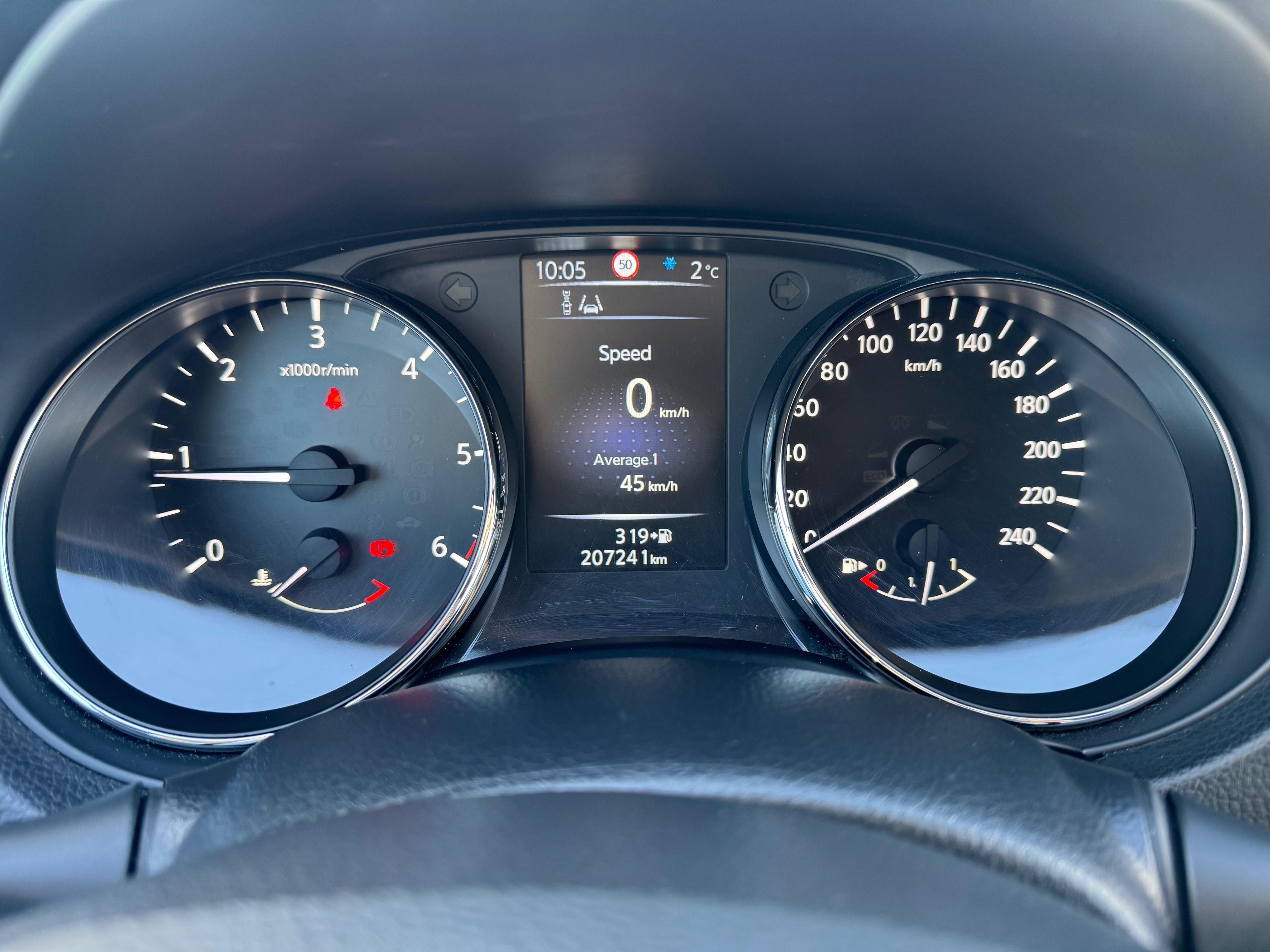 Nissan Qashqai, 1.5 dCi, 81 kW - fotka 6