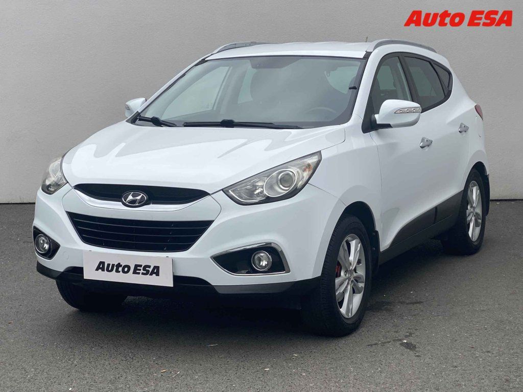 Hyundai ix35, 2.0 i,ČR - fotka 3