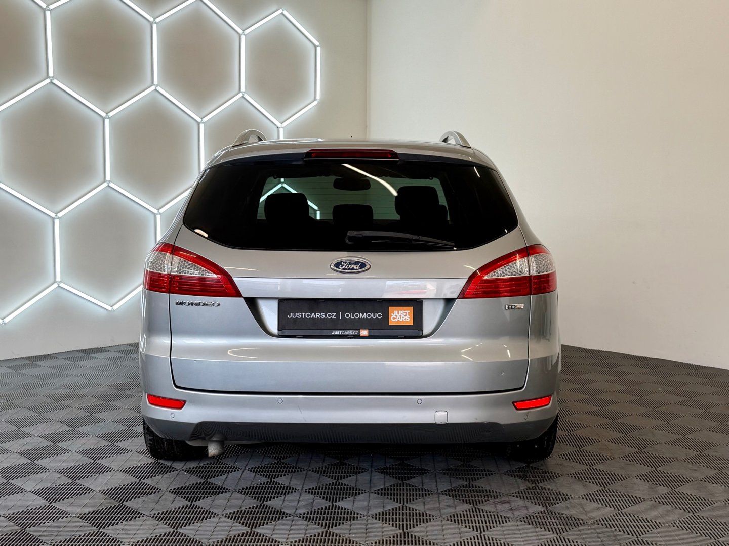 Ford Mondeo, 1.8TDCi, 92kW, AUT.KLIMA - fotka 6