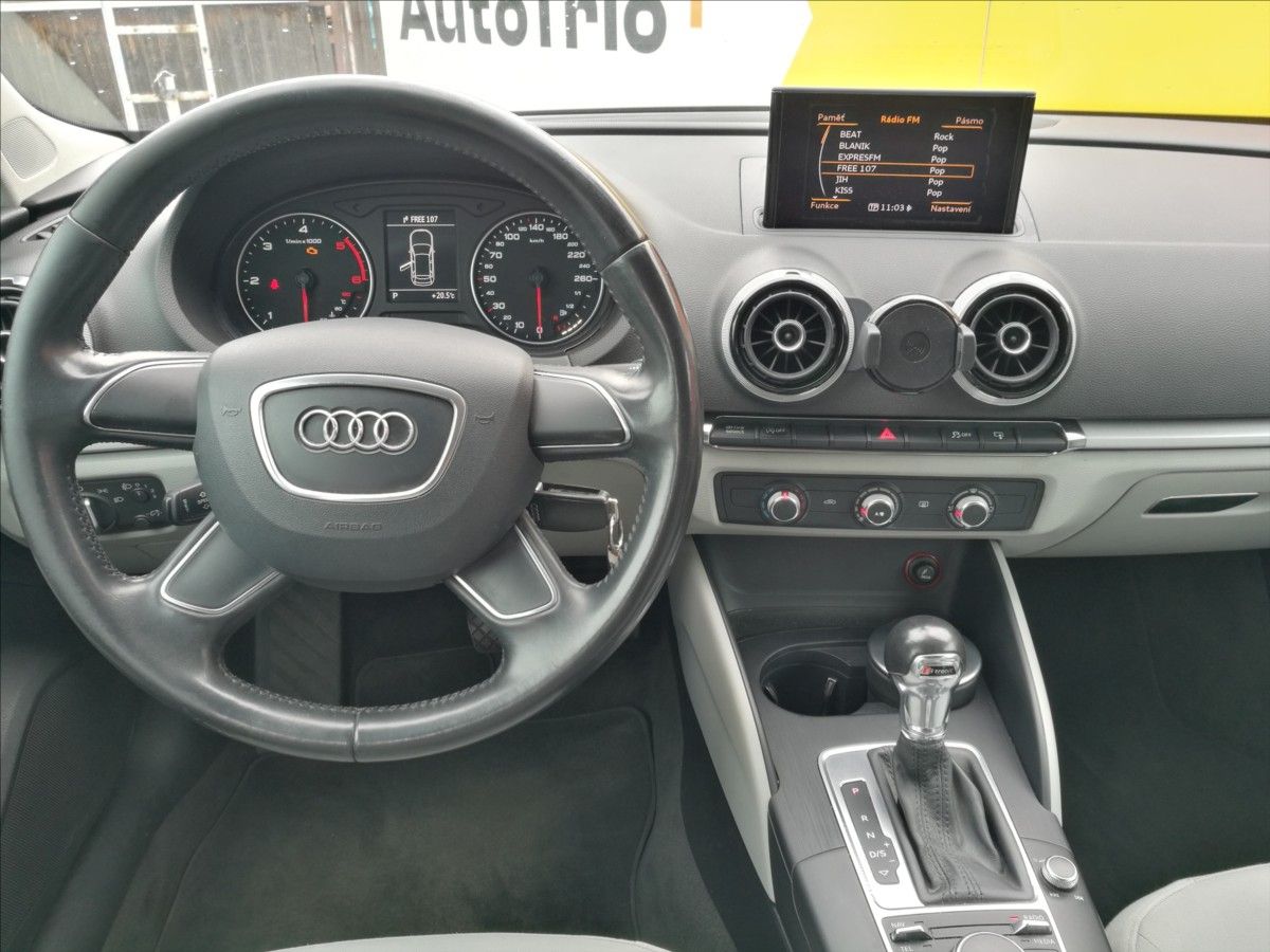 Audi A3, 2,0 TDI Sportback S tronic - fotka 5
