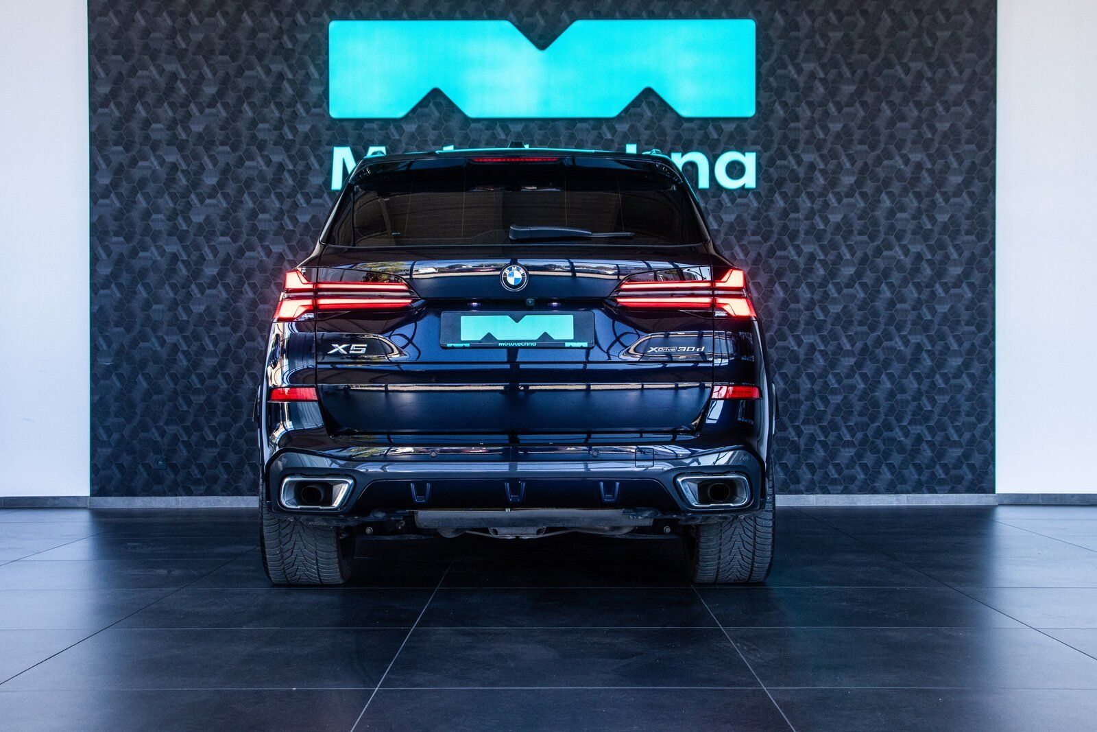 BMW X5, xDrive30d, M Paket - fotka 4