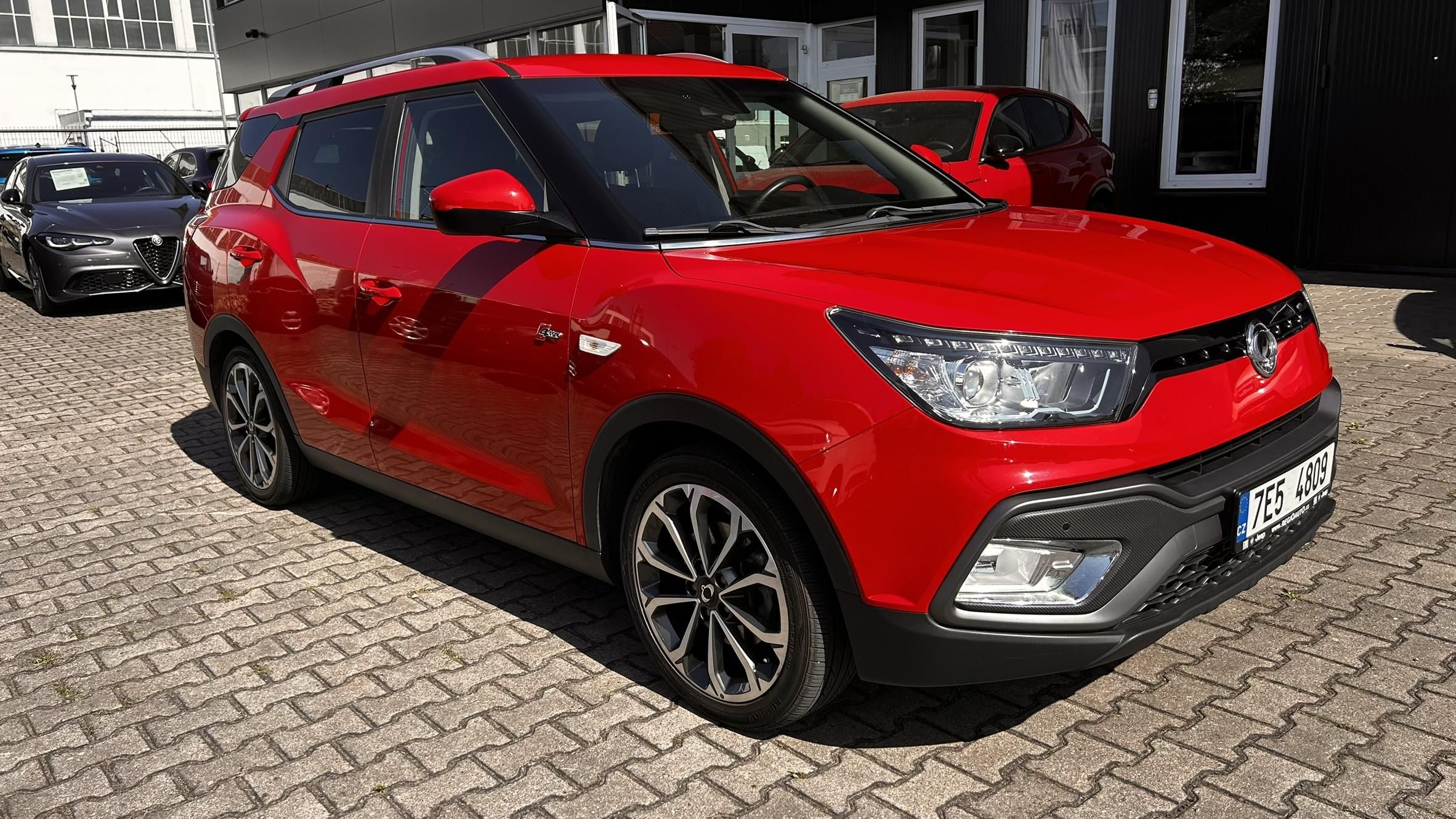 SsangYong XLV, 1.6i AT 4x4 - fotka 6